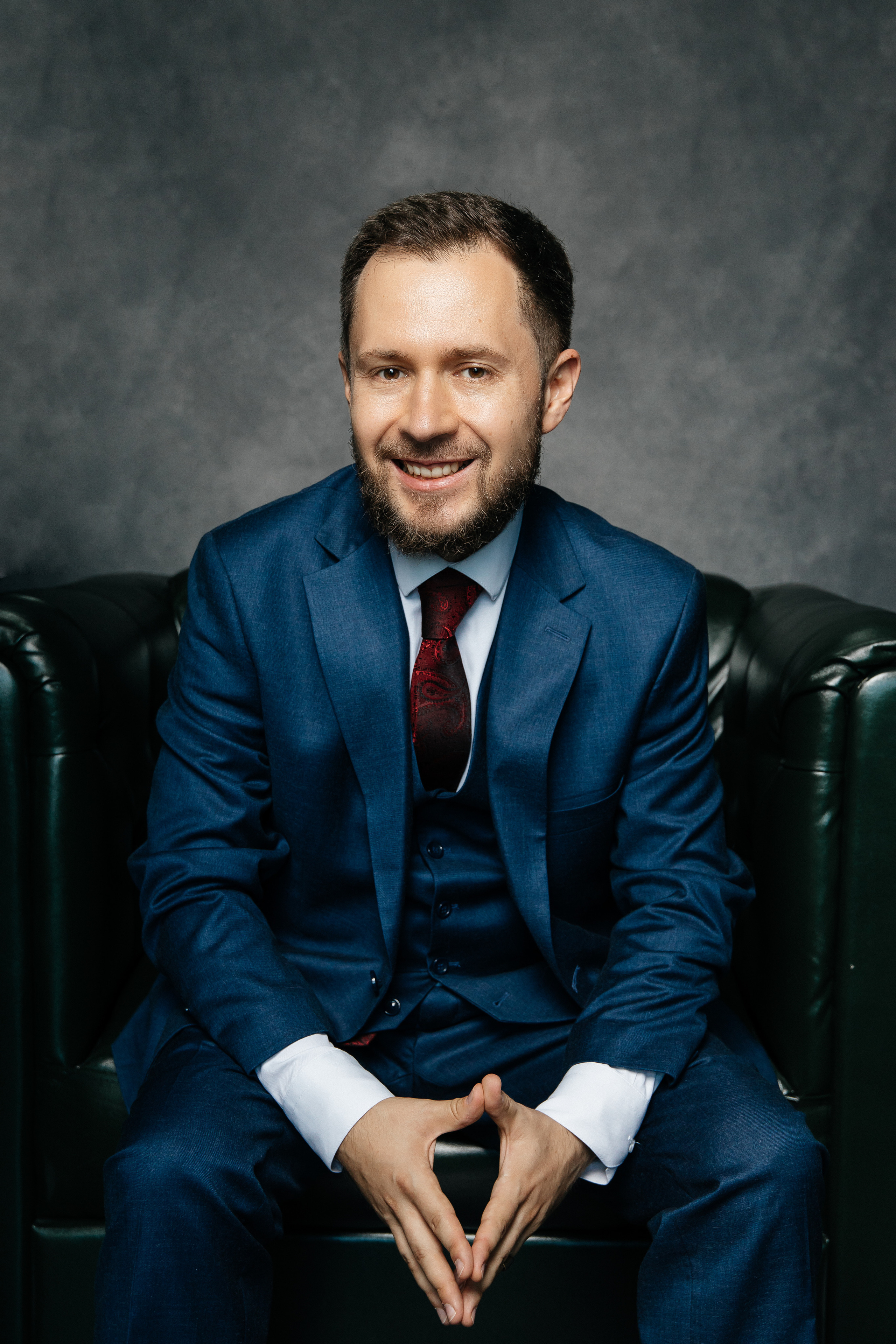 BUSINESS PORTRAITS. Портретный и спортивный фотограф в Алматы Алексей Овечкин