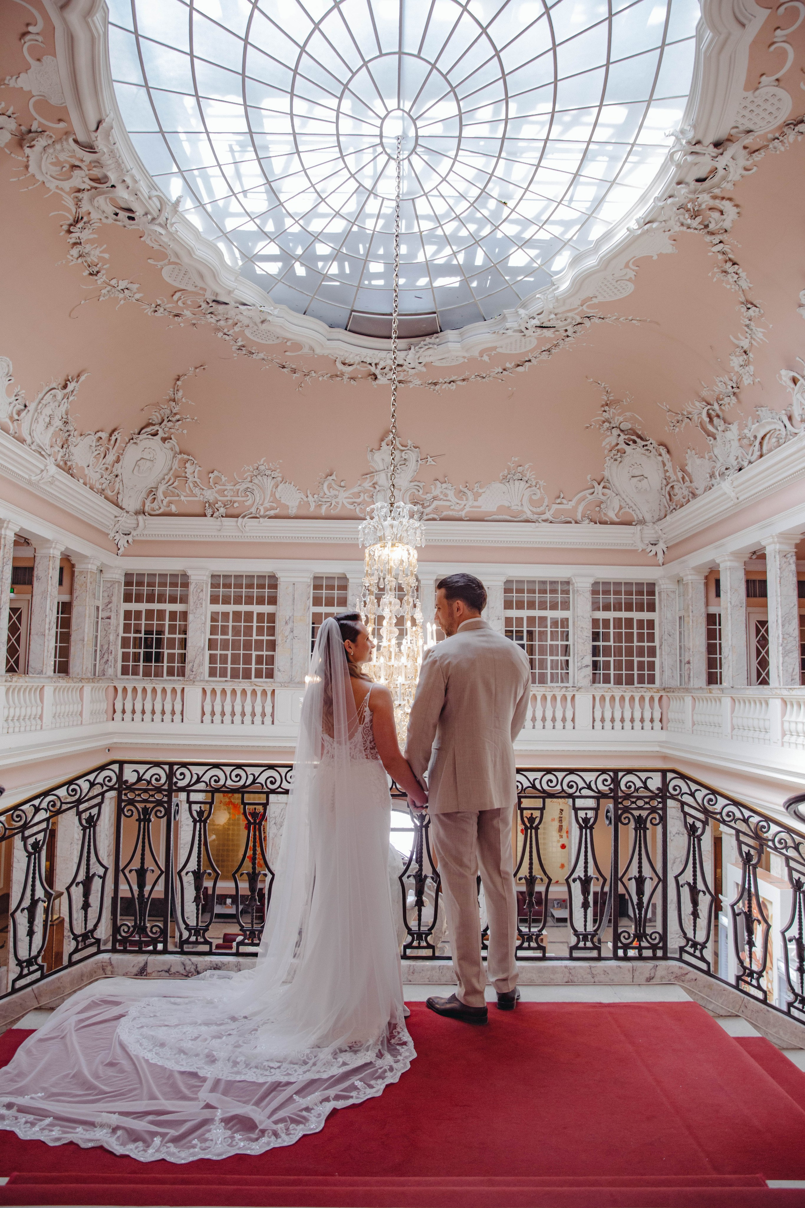Julia und Thomas. Portrait family photographer in Berlin Elena Zakh