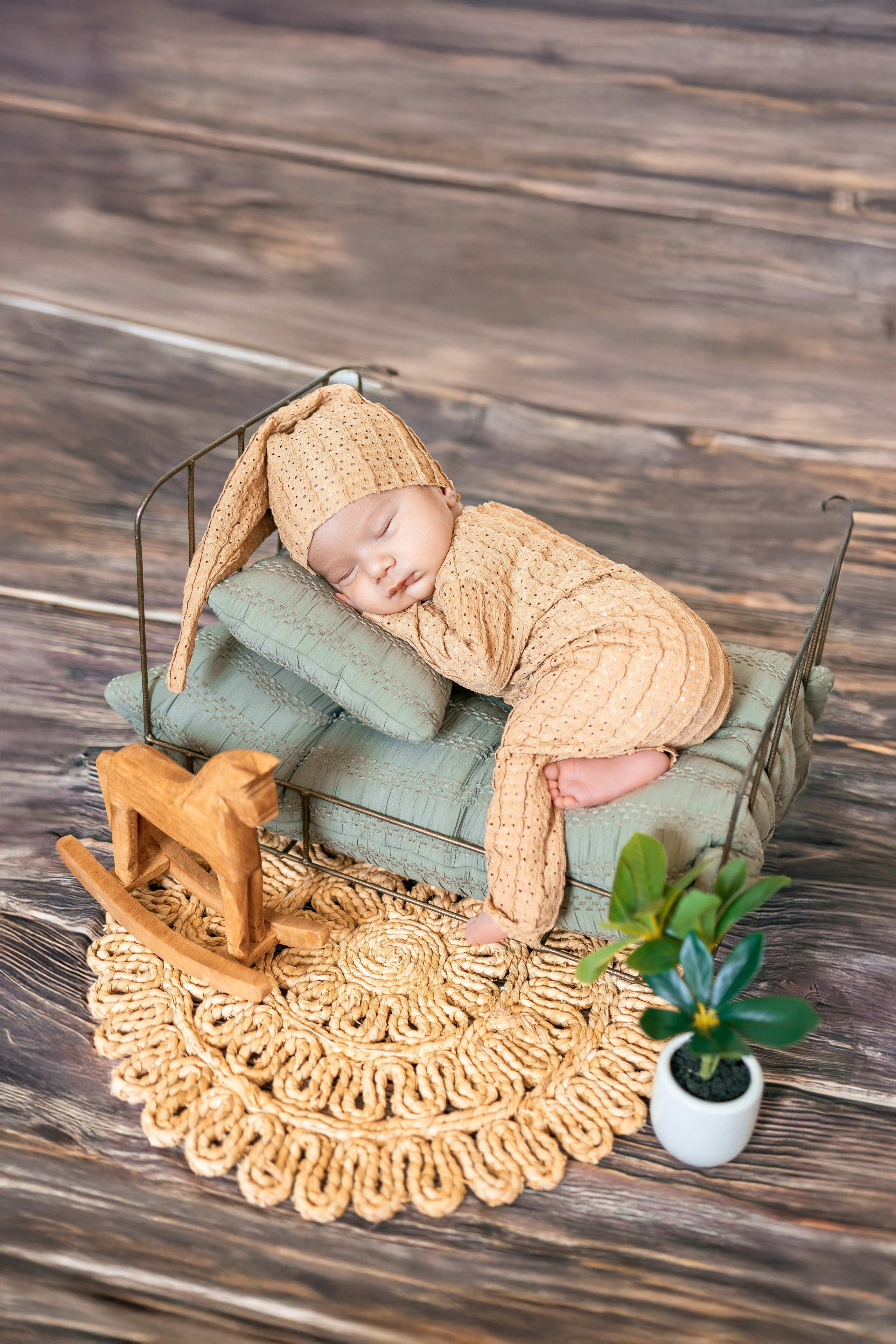 Newborn. Anaeliseevaphoto.com