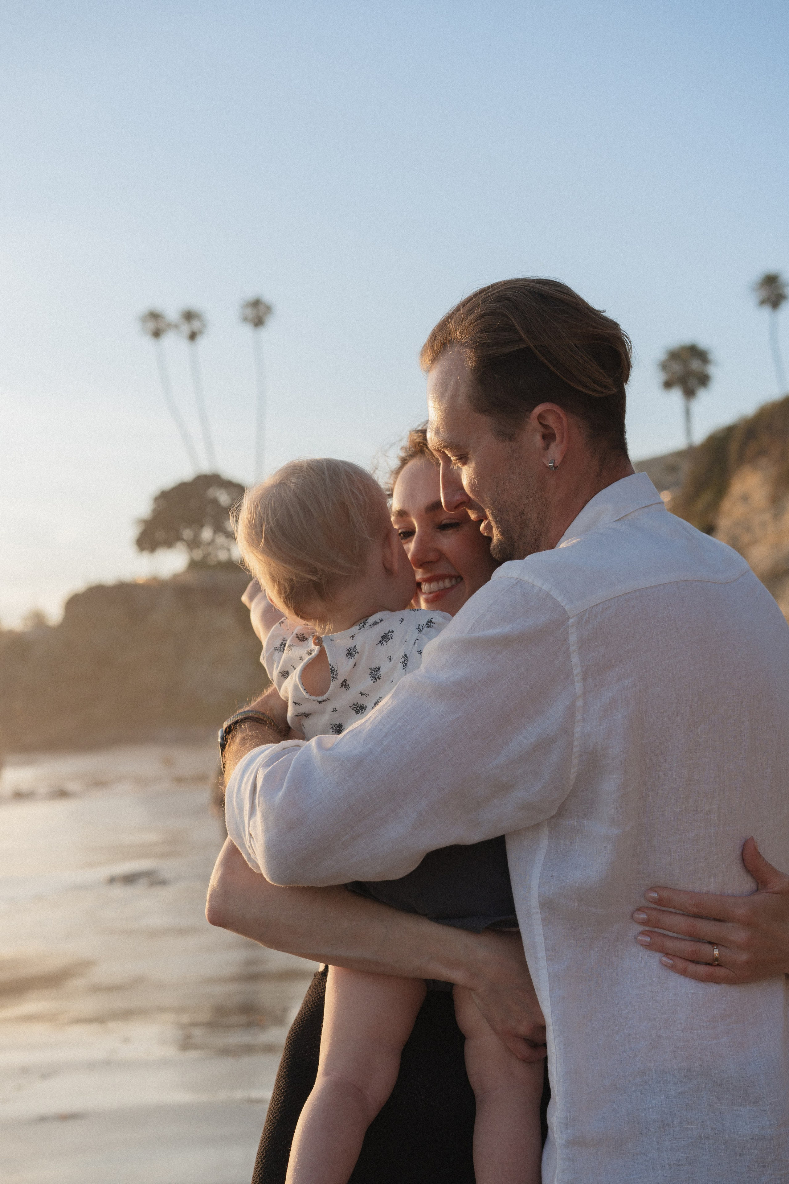 Little baby girl Keira. Family beach shoot. Portrait, family, maternity & wedding photography & videography in SoCal Kseni Vibe