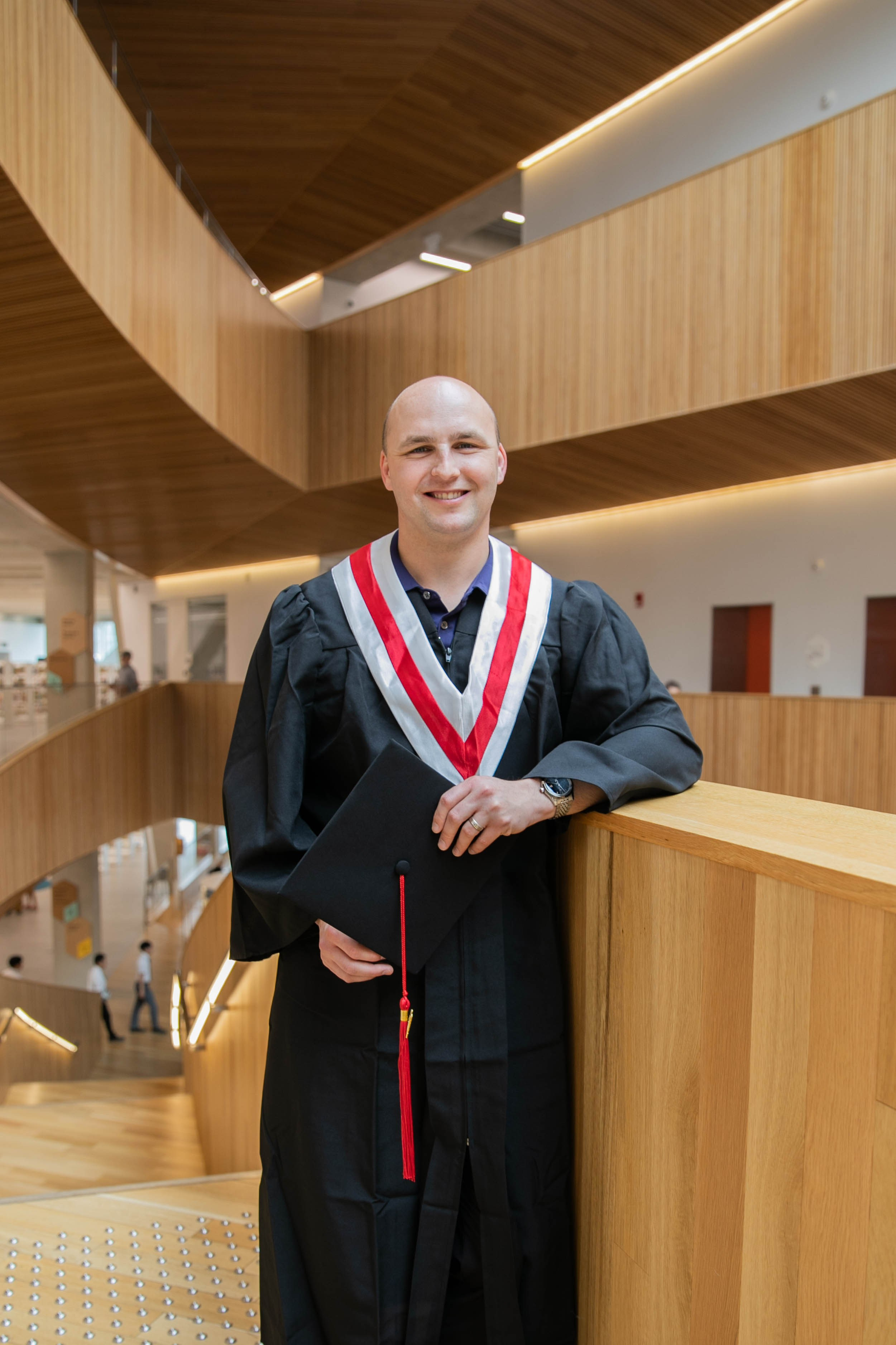 Hoeving Graduation — Downtown Calgary. Fotografía accesible en Calgary