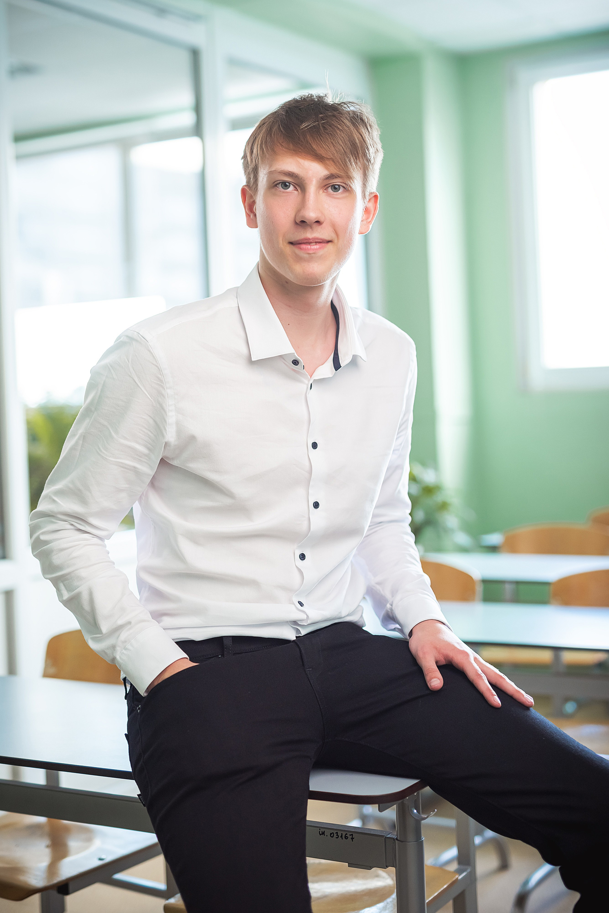 95. Vidusskola, 9 Klase. Fotogrāfs Rīgā. Gīmenes, individuālās un dažādu produktu fotosesijas