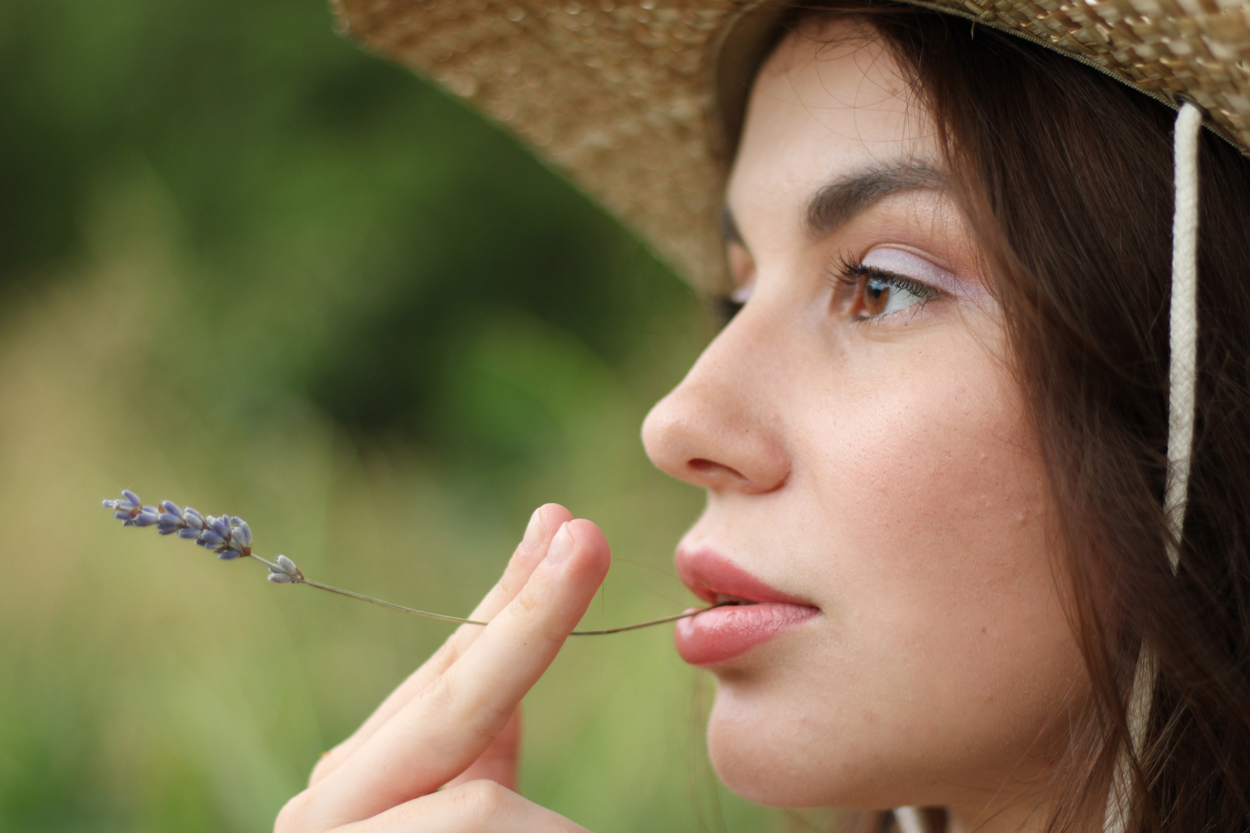 Countryside cowgirl-style portrait photoshoot. Lana Petrychenko — Portrait & Family Photographer. Valencia, Spain