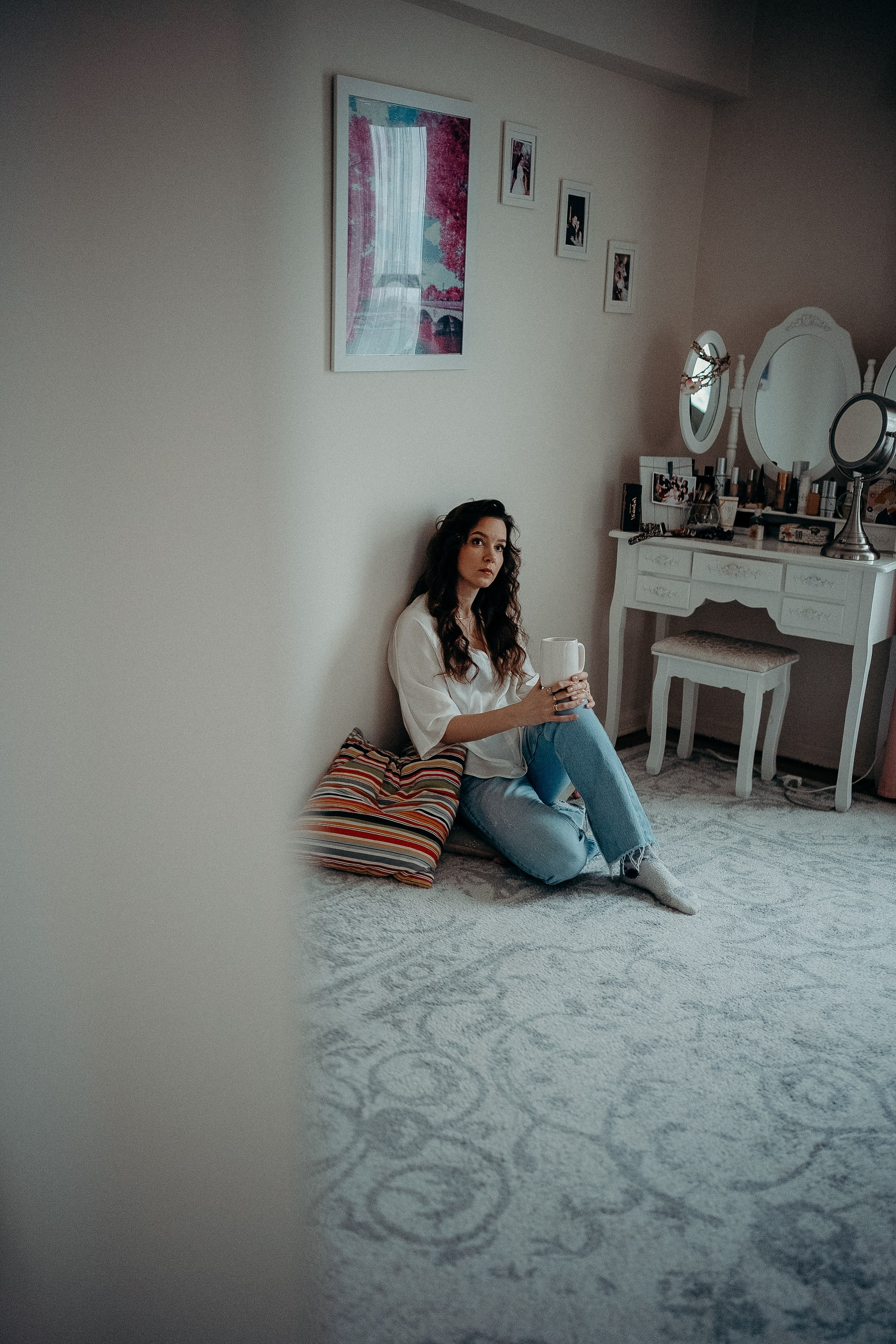 Home photo shoot. Portrait and wedding photographer in New York