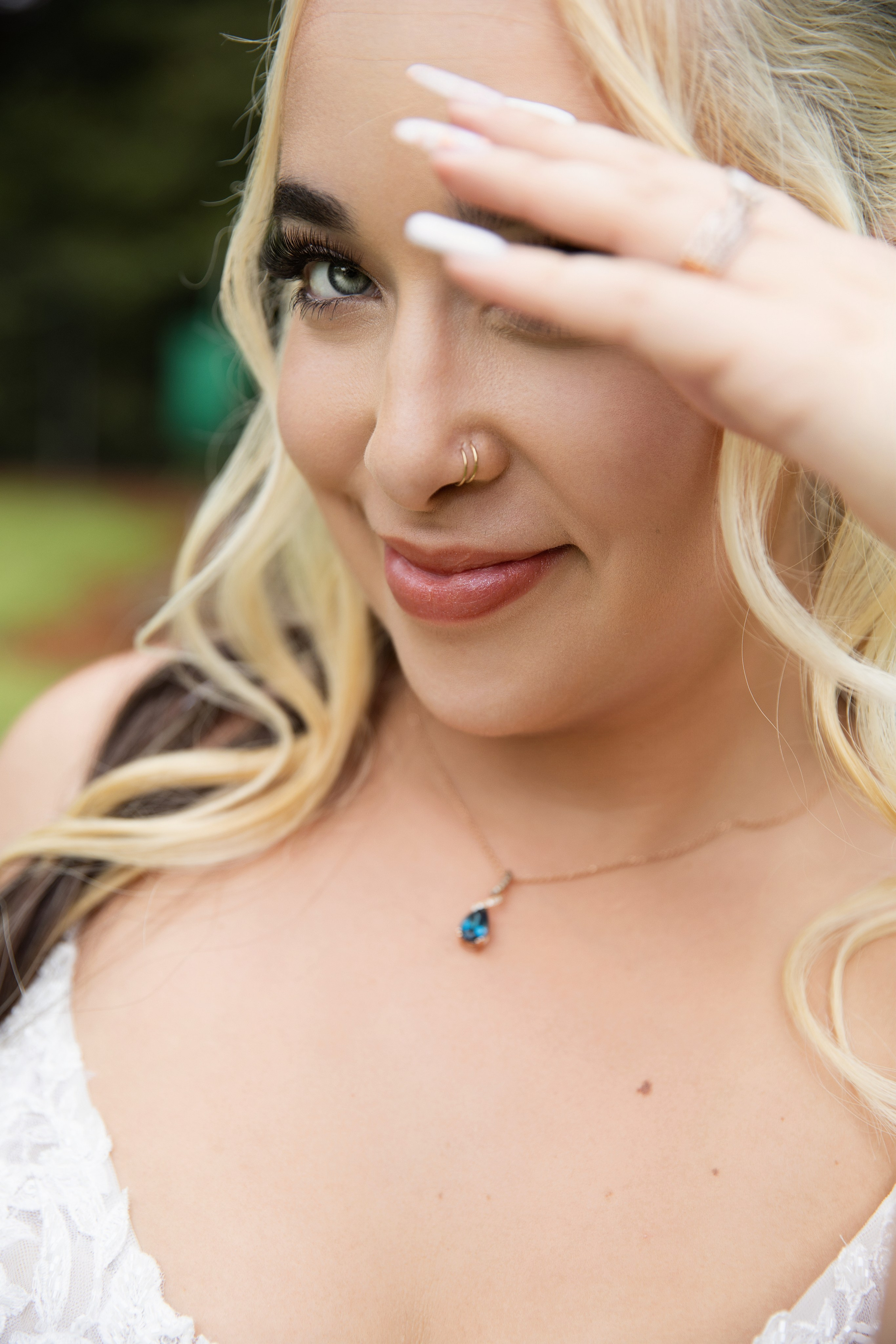 Backyard Wedding. Family and Wedding photographer