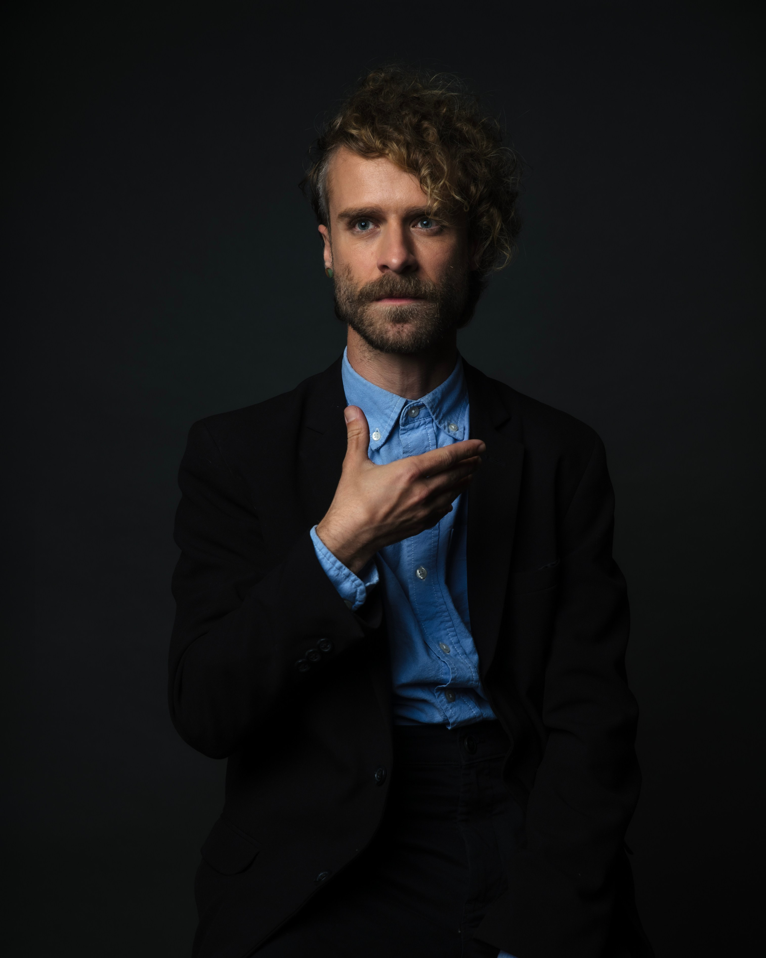 PEDRO. Anastasiia Antoniuk portrait, family and couple photographer, Portugal