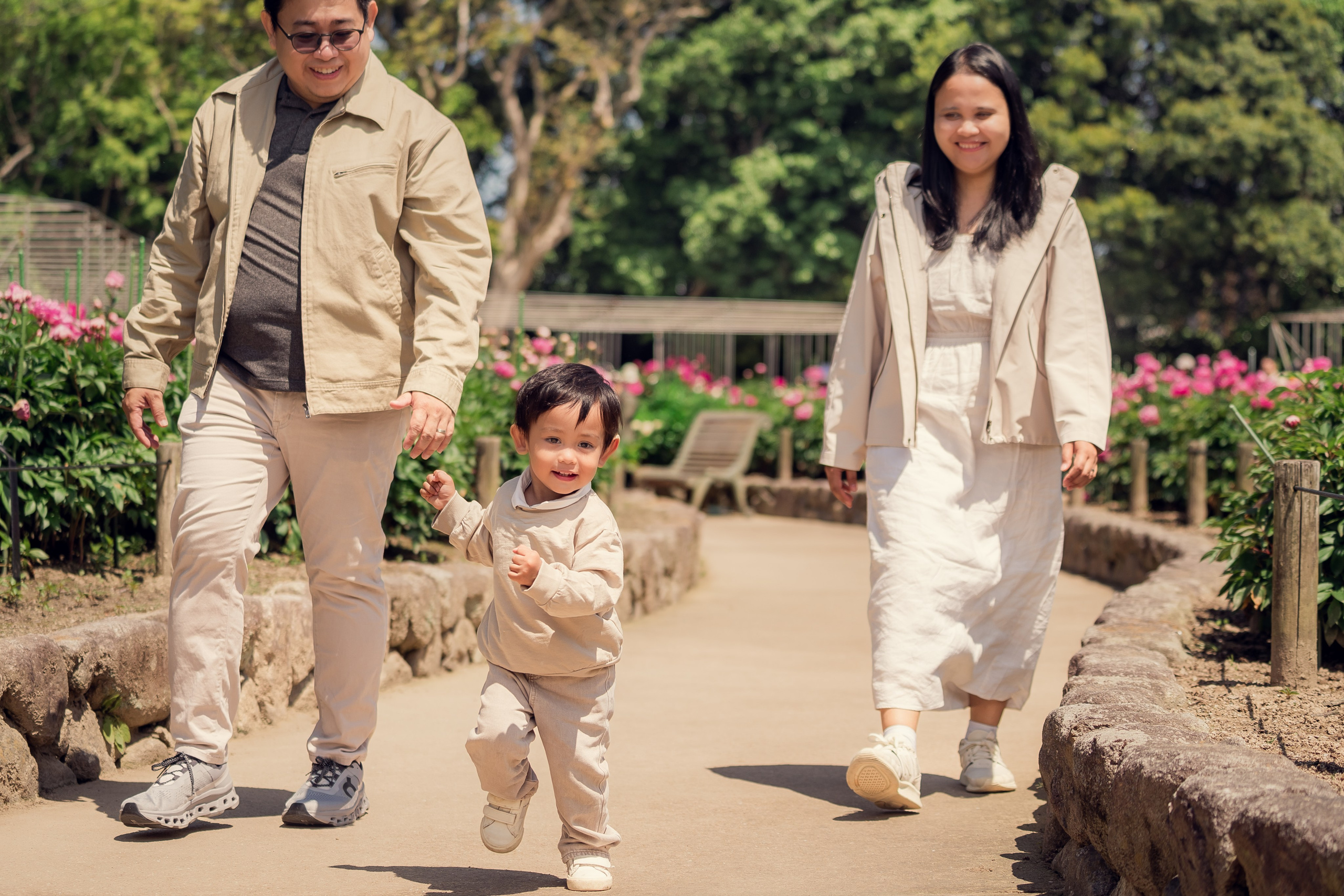 Family Photography at Maizuru Park Fukuoka | Japanese Soul Style. Portrait Photographer in Fukuoka, Japan | Alina Nazarova