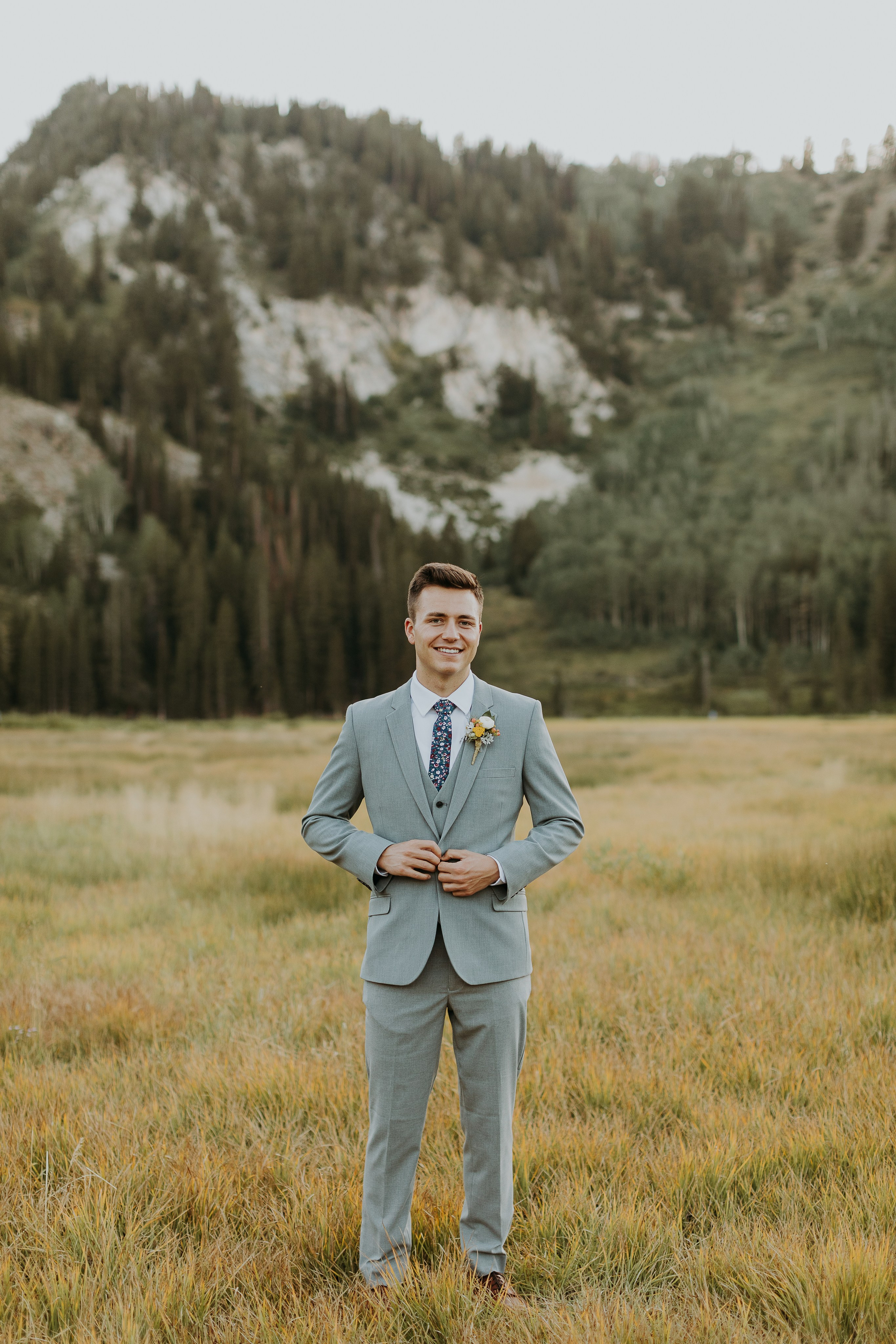 Hannah + Brendan. Utah Family Photographer
