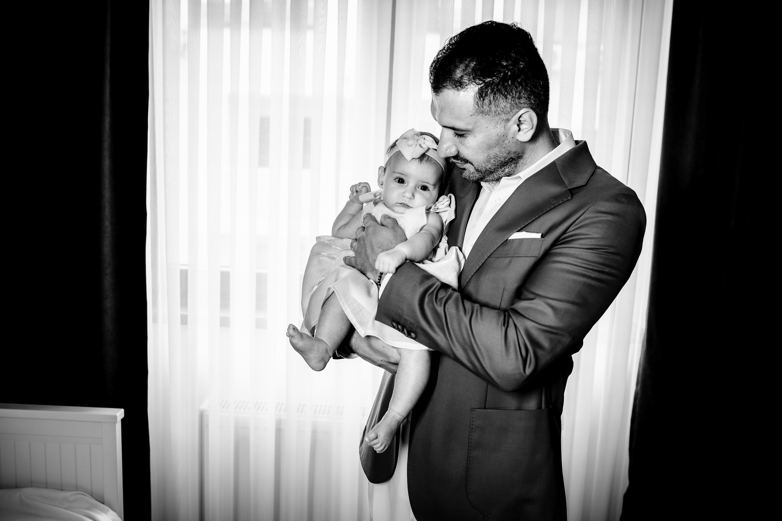 Thea. Fotograf nunta si evenimente Giurgiu