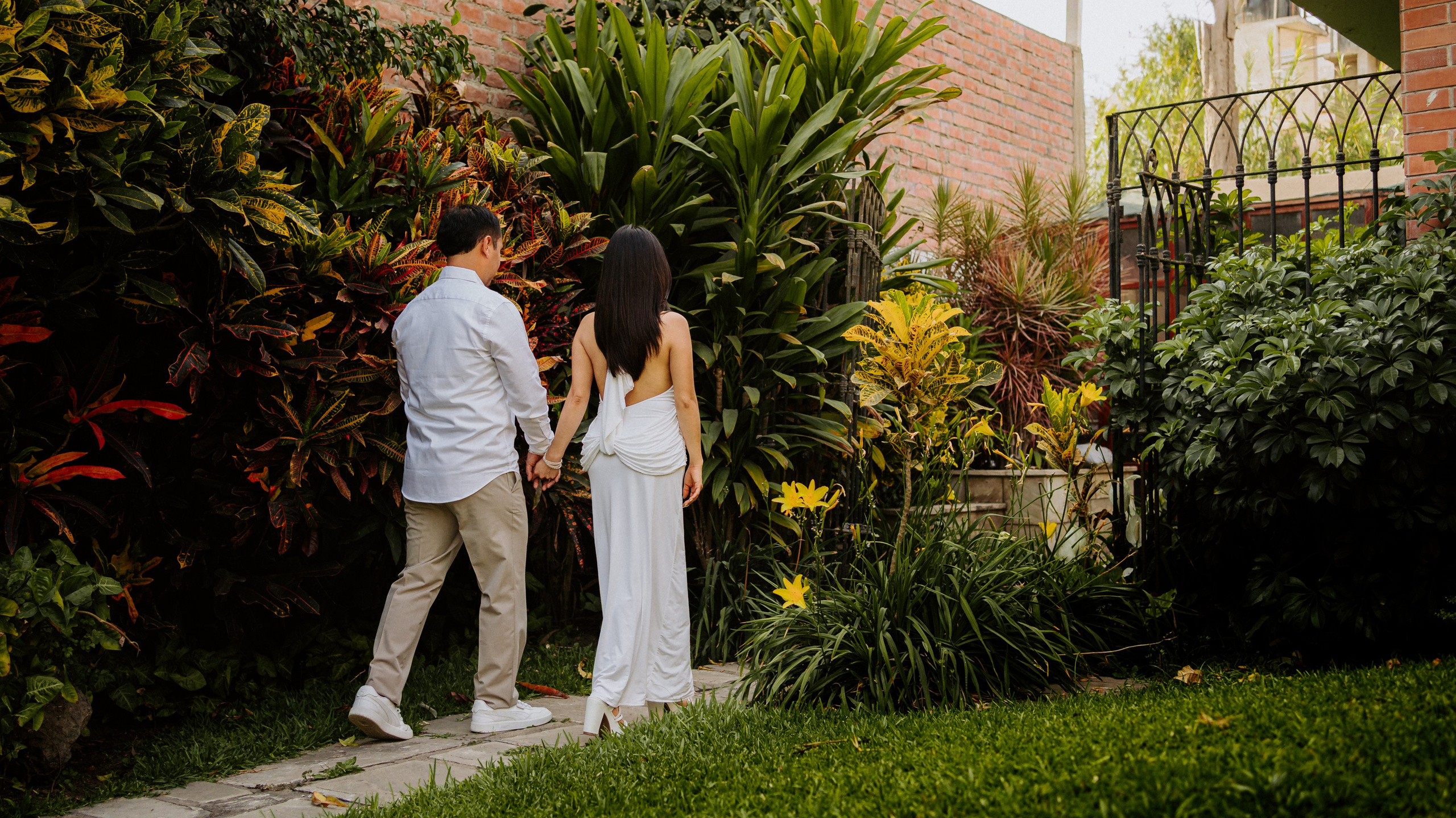 Alejandra y Brayan. Fotógrafo de Bodas en Lima | Ronhy Altamirano. Fotografía narrativa y cinematográfica para bodas, quinceañeras y eventos exclusivos
