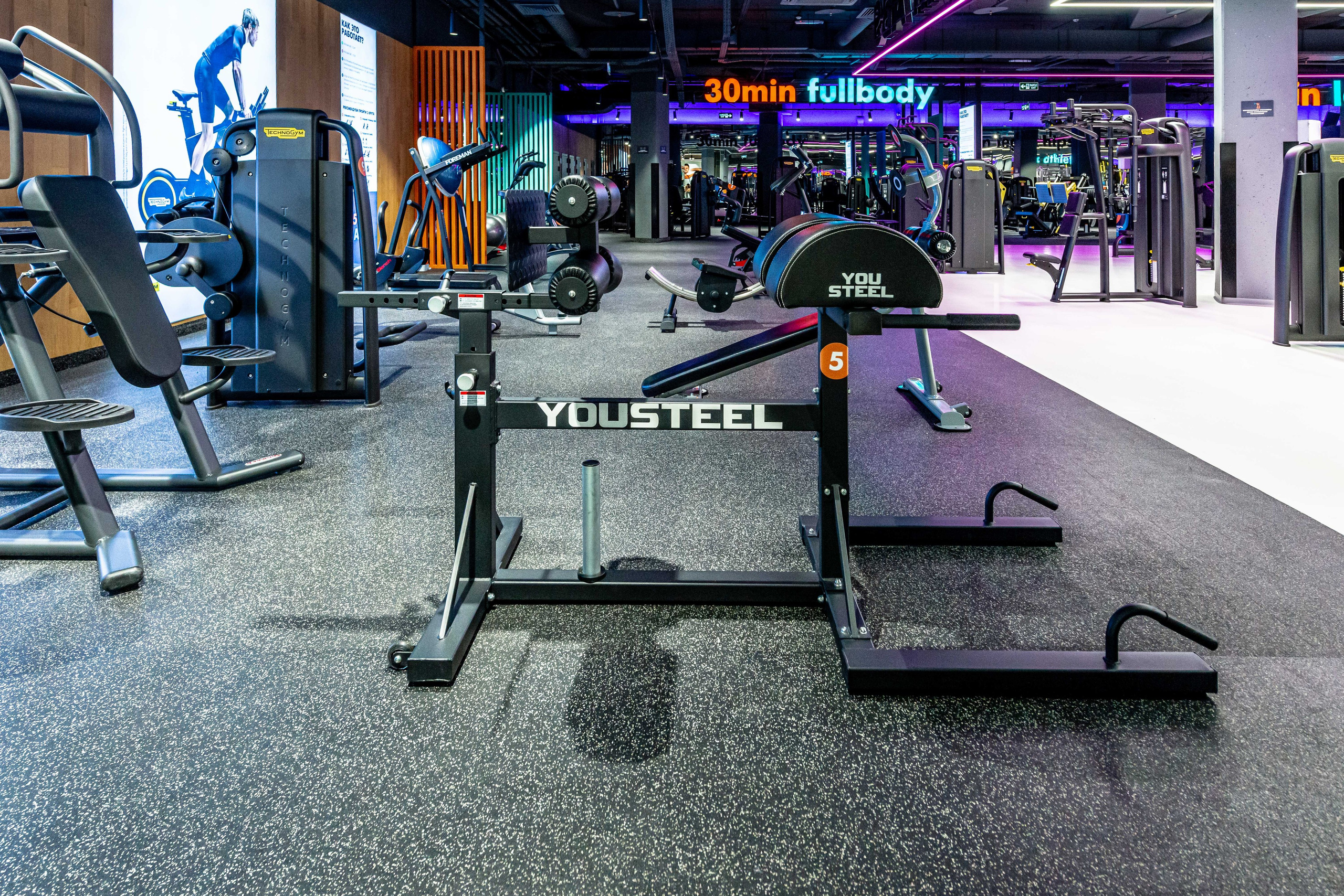 Фитнес-клуб DDX Fitness в Ростокино. PHOTOGRAPHER QUINTANA ROO