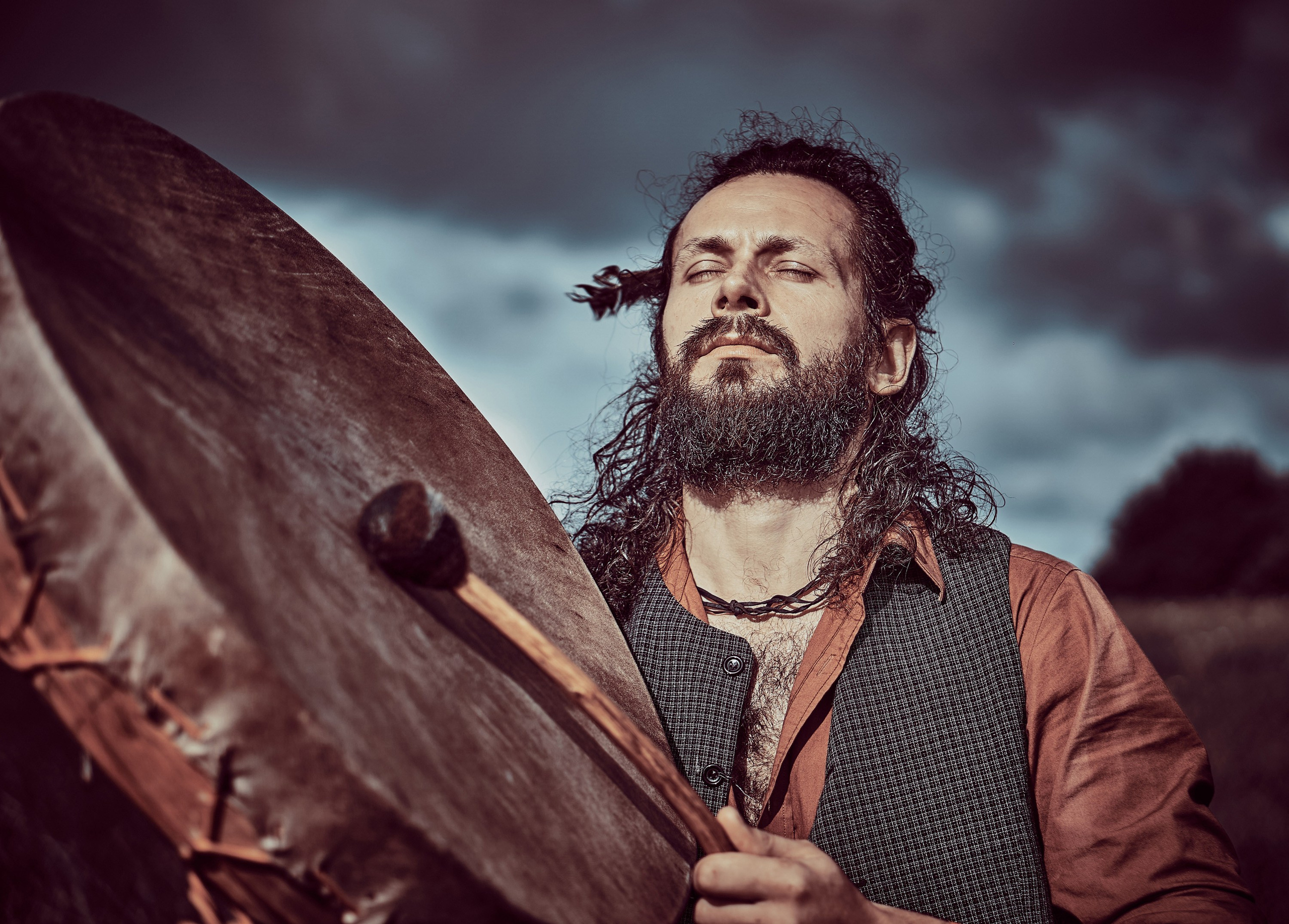 Wiktoria + Krzysztof = Szamańska Miłość - fotograf Andriej Szypiłow. Andriej Szypilow - Fotografia & Wideografia