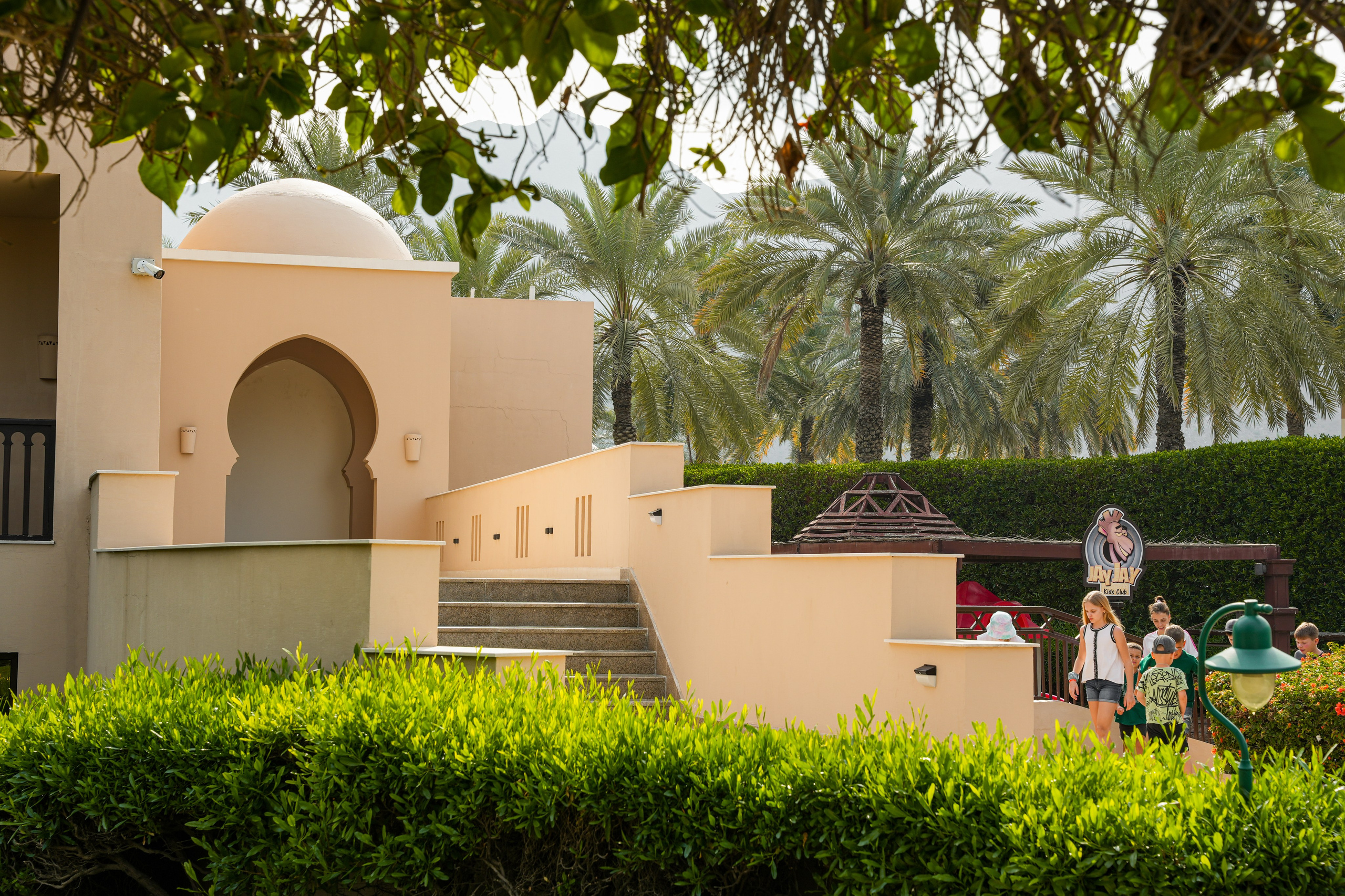 HOTEL&SPA. Photo and video production. Editing & retouching services. Training