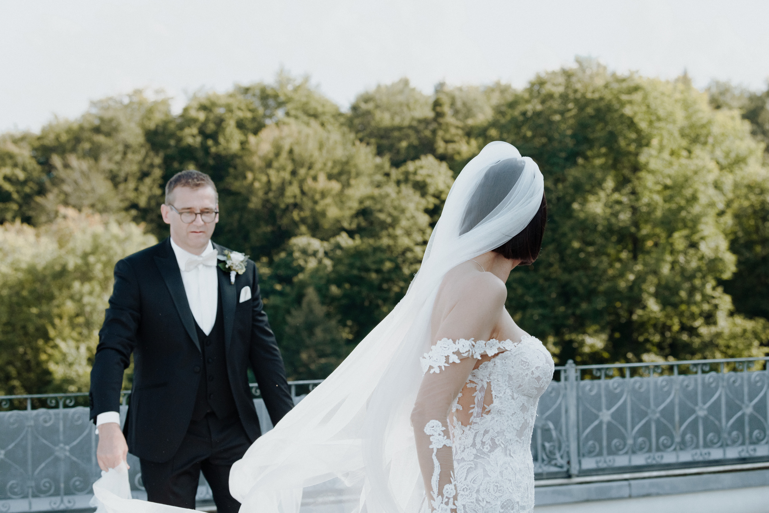 MARCELA & BRUNO Castle Gütsch in Luzern, Switzerland. I am Elena Altendorfer. Wedding photographer in Zurich and Switzerland