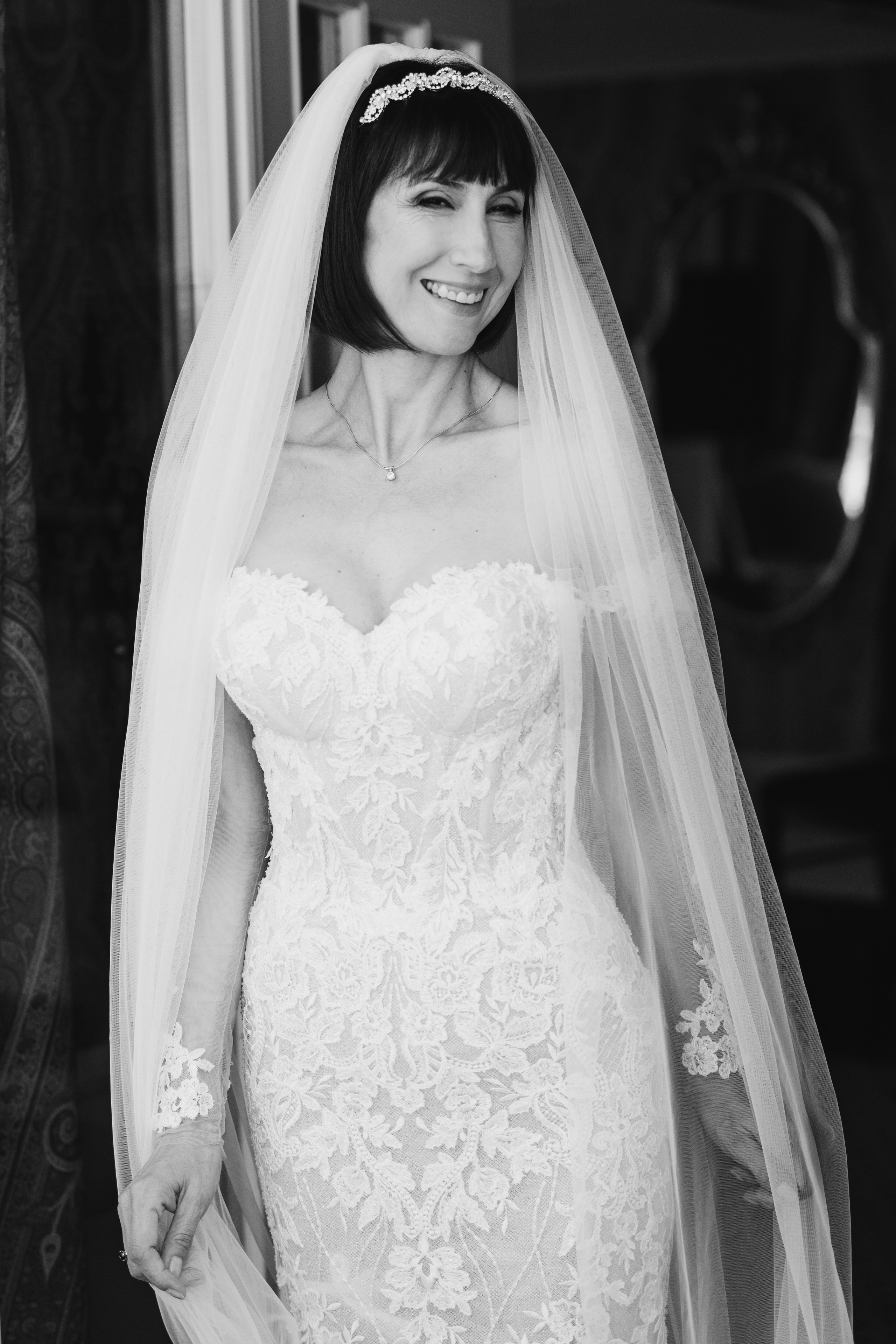 MARCELA & BRUNO Castle Gütsch in Luzern, Switzerland. I am Elena Altendorfer. Wedding photographer in Zurich and Switzerland