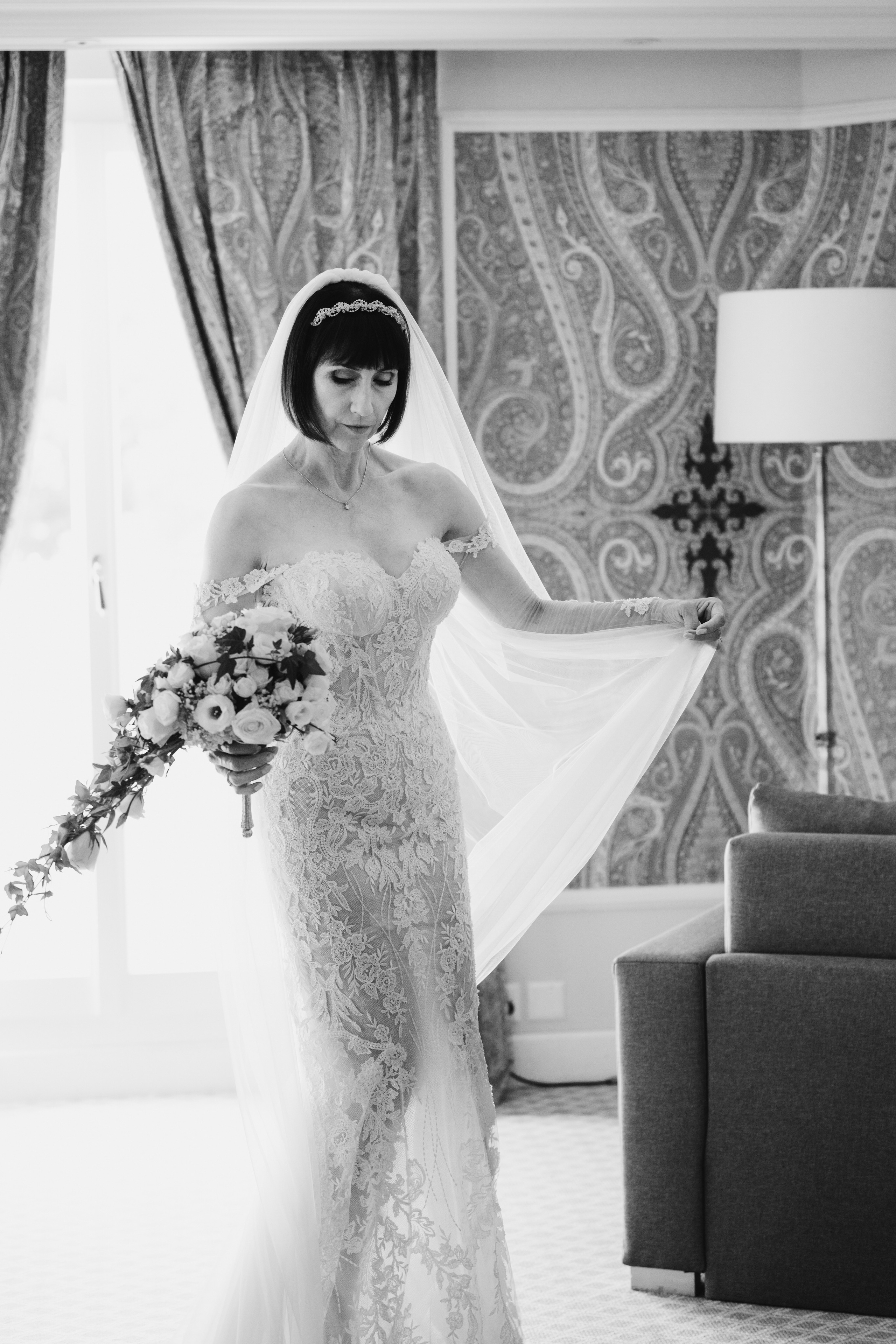 MARCELA & BRUNO Castle Gütsch in Luzern, Switzerland. I am Elena Altendorfer. Wedding photographer in Zurich and Switzerland