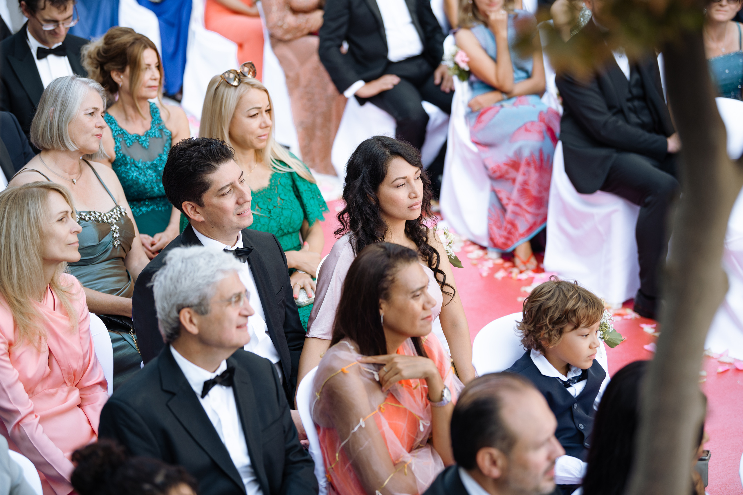 MARCELA & BRUNO Castle Gütsch in Luzern, Switzerland. I am Elena Altendorfer. Wedding photographer in Zurich and Switzerland