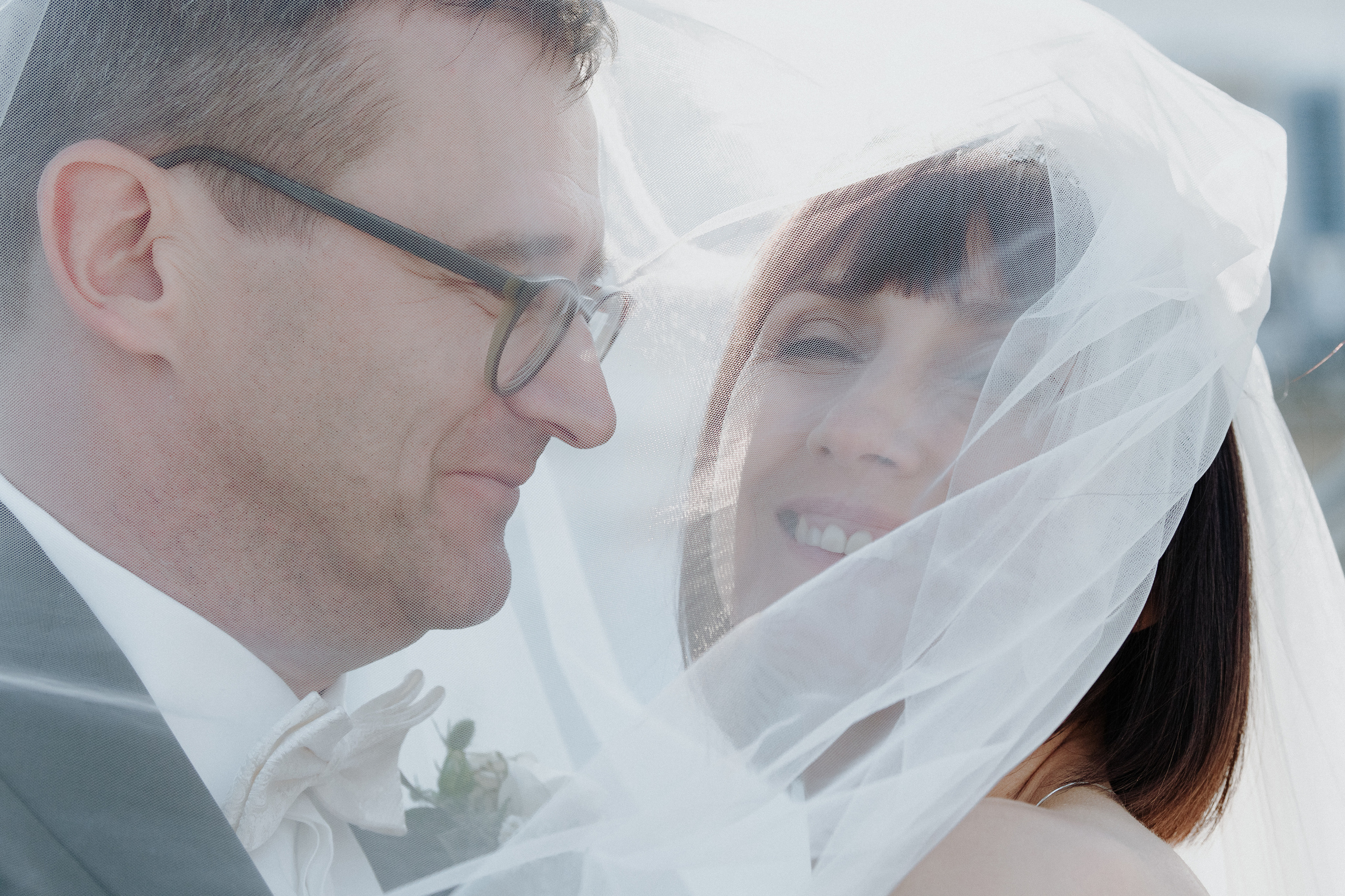 MARCELA & BRUNO Castle Gütsch in Luzern, Switzerland. I am Elena Altendorfer. Wedding photographer in Zurich and Switzerland