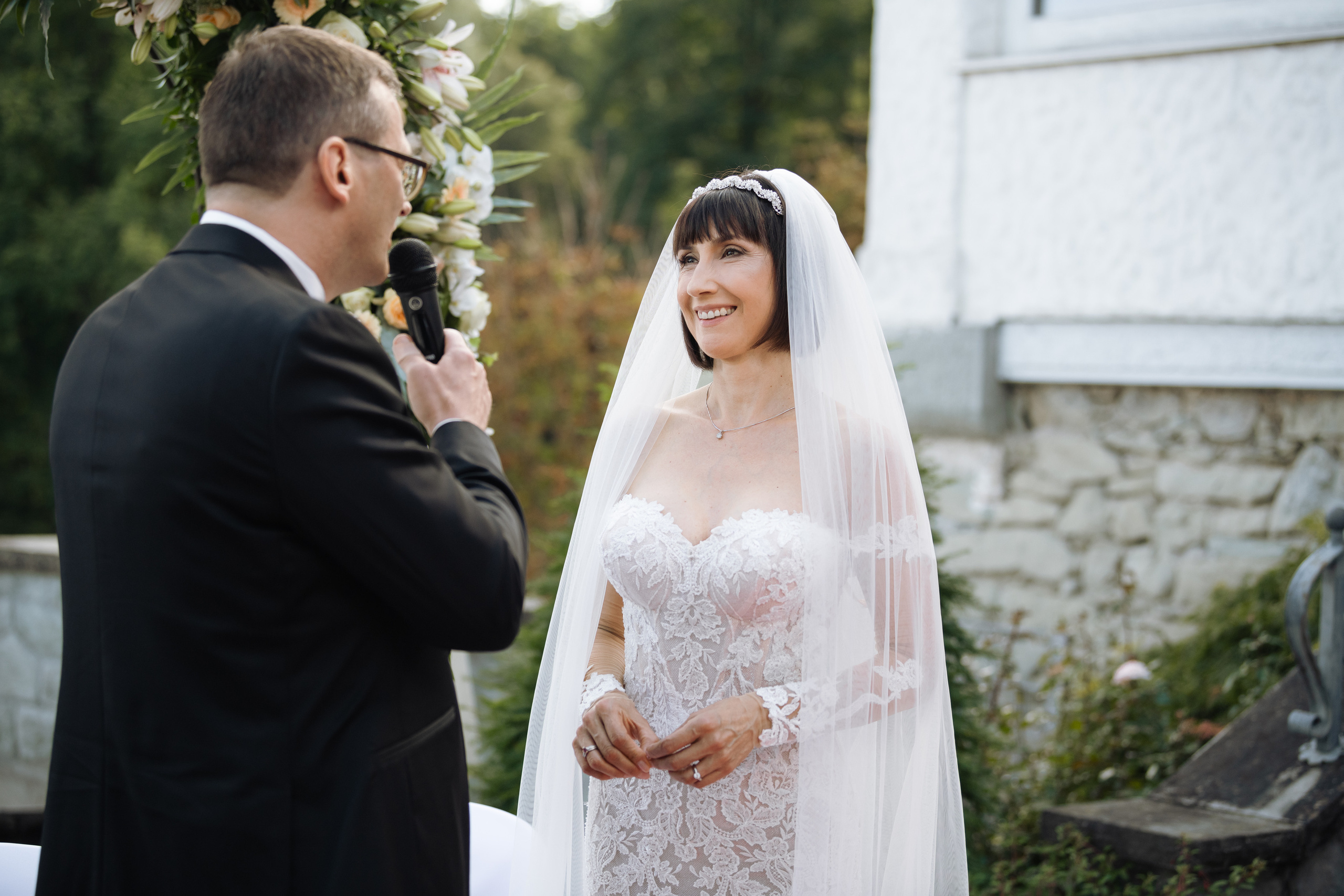 MARCELA & BRUNO Castle Gütsch in Luzern, Switzerland. I am Elena Altendorfer. Wedding photographer in Zurich and Switzerland