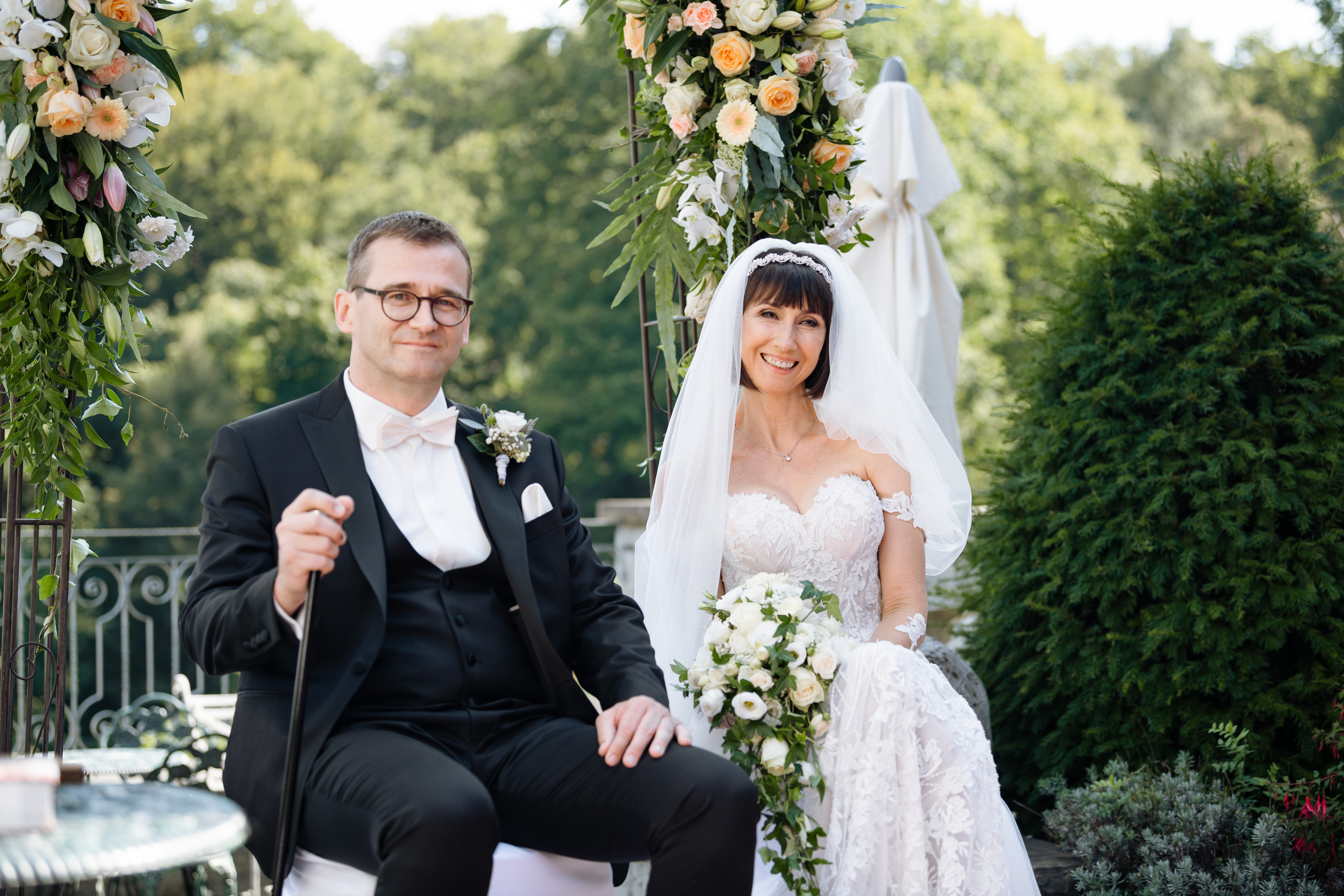 MARCELA & BRUNO Castle Gütsch in Luzern, Switzerland. I am Elena Altendorfer. Wedding photographer in Zurich and Switzerland