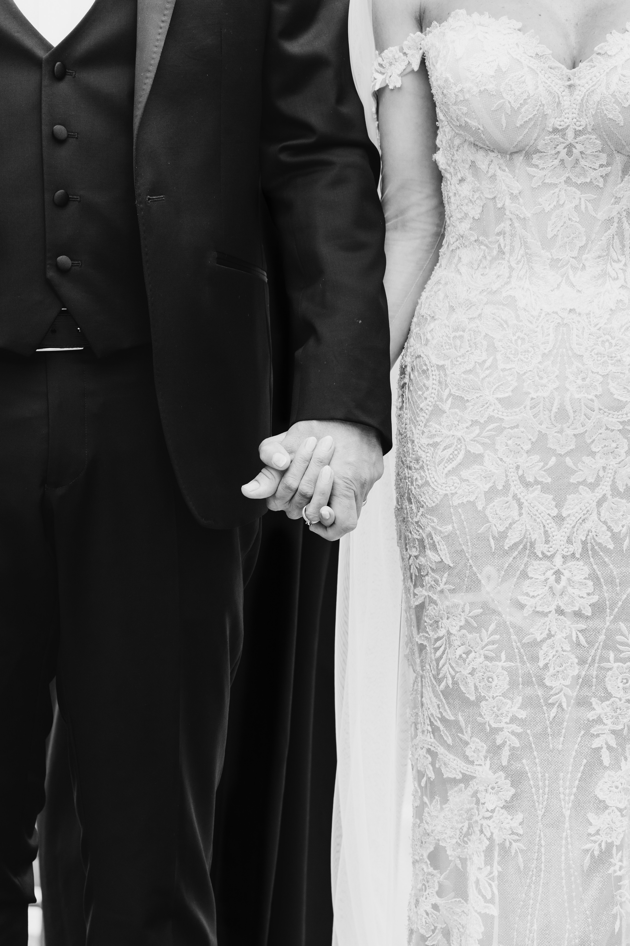 MARCELA & BRUNO Castle Gütsch in Luzern, Switzerland. I am Elena Altendorfer. Wedding photographer in Zurich and Switzerland