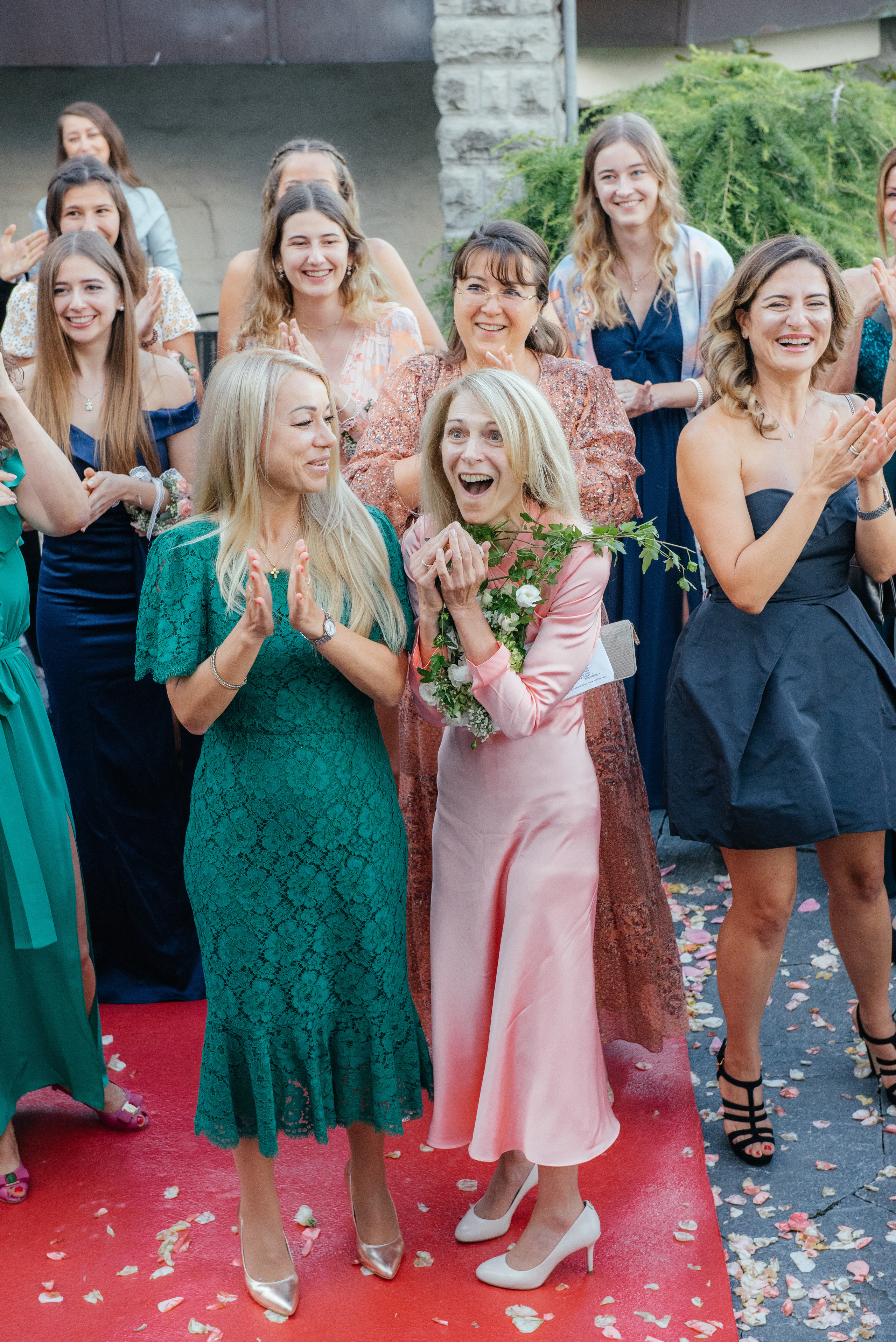 MARCELA & BRUNO Castle Gütsch in Luzern, Switzerland. I am Elena Altendorfer. Wedding photographer in Zurich and Switzerland