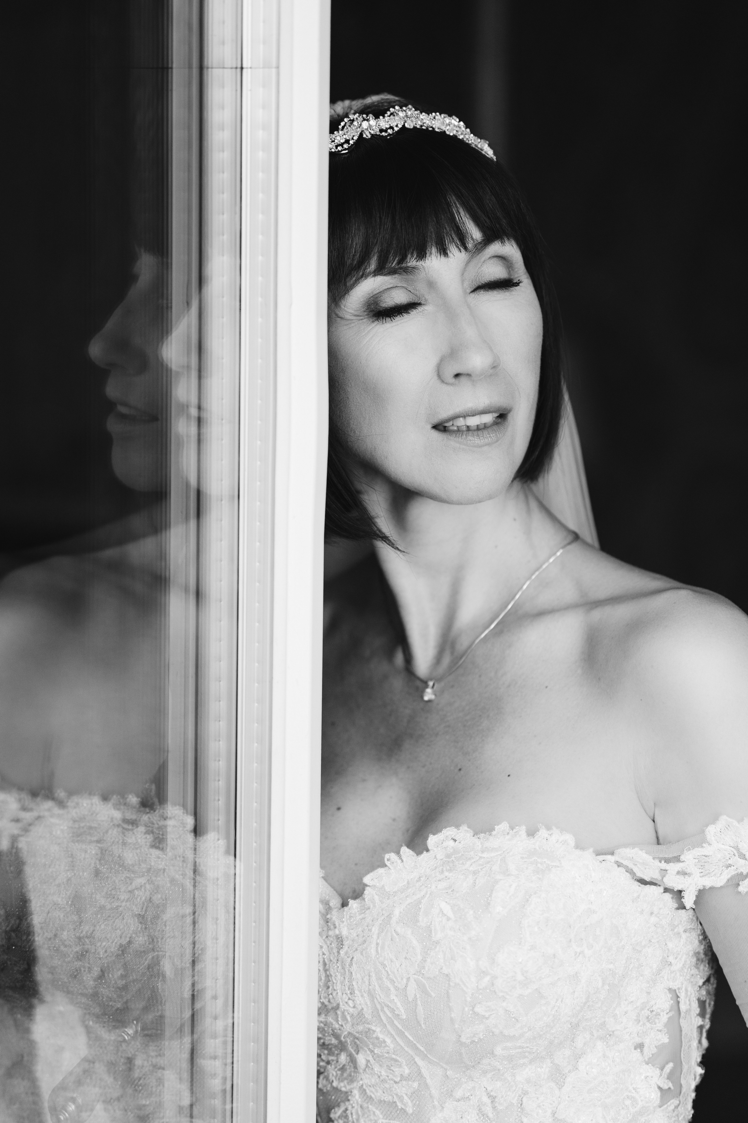 MARCELA & BRUNO Castle Gütsch in Luzern, Switzerland. I am Elena Altendorfer. Wedding photographer in Zurich and Switzerland