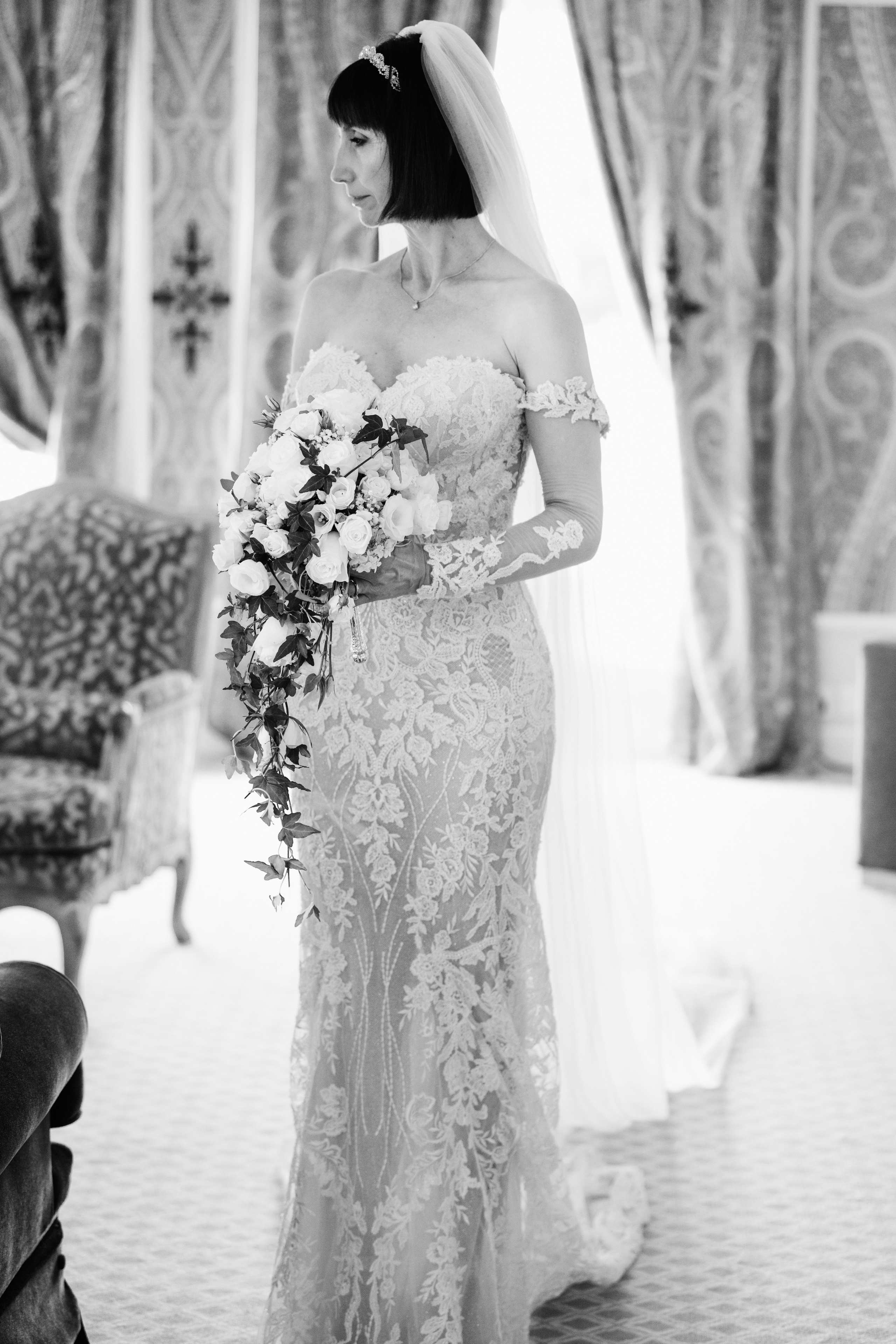 MARCELA & BRUNO Castle Gütsch in Luzern, Switzerland. I am Elena Altendorfer. Wedding photographer in Zurich and Switzerland