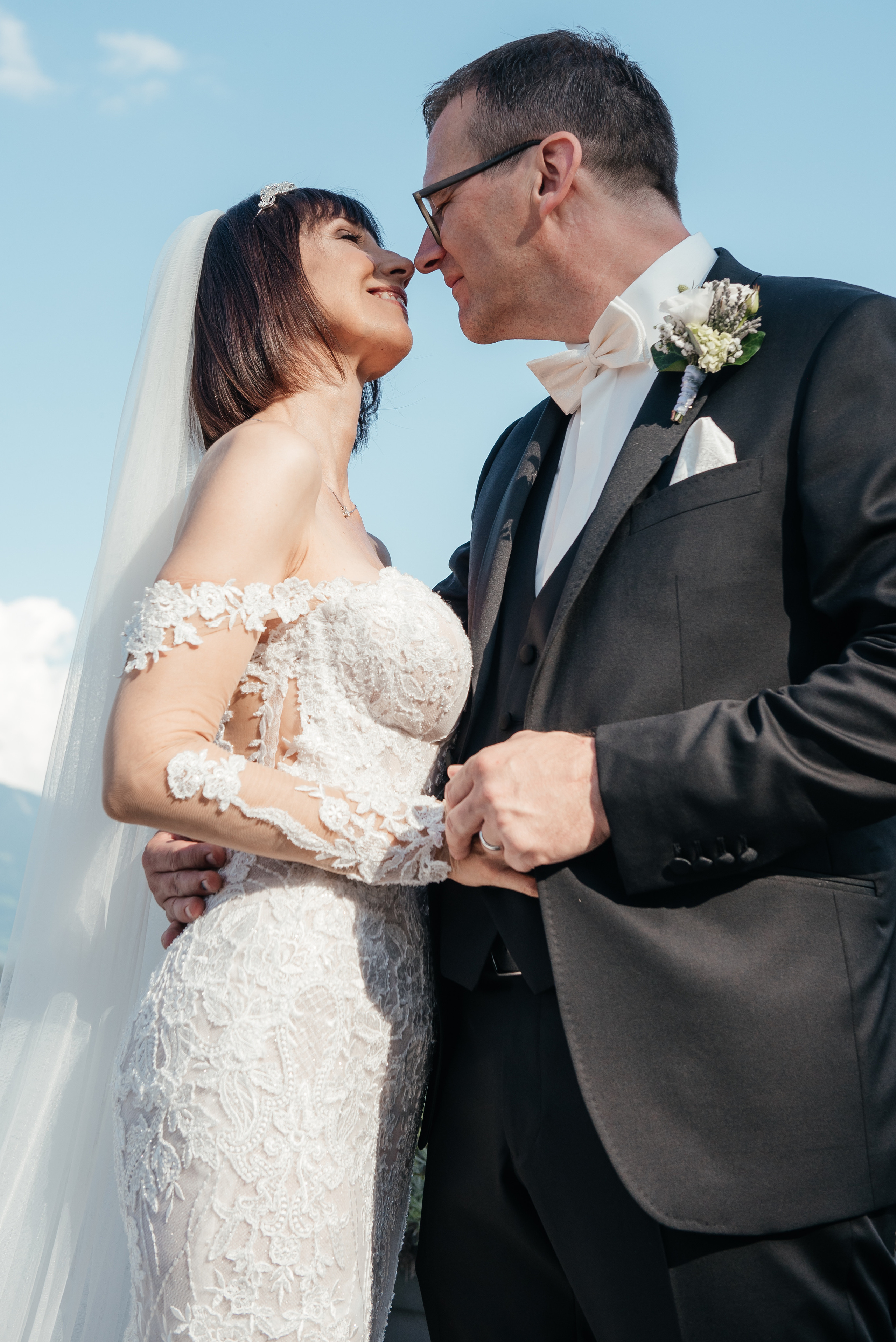 MARCELA & BRUNO Castle Gütsch in Luzern, Switzerland. I am Elena Altendorfer. Wedding photographer in Zurich and Switzerland