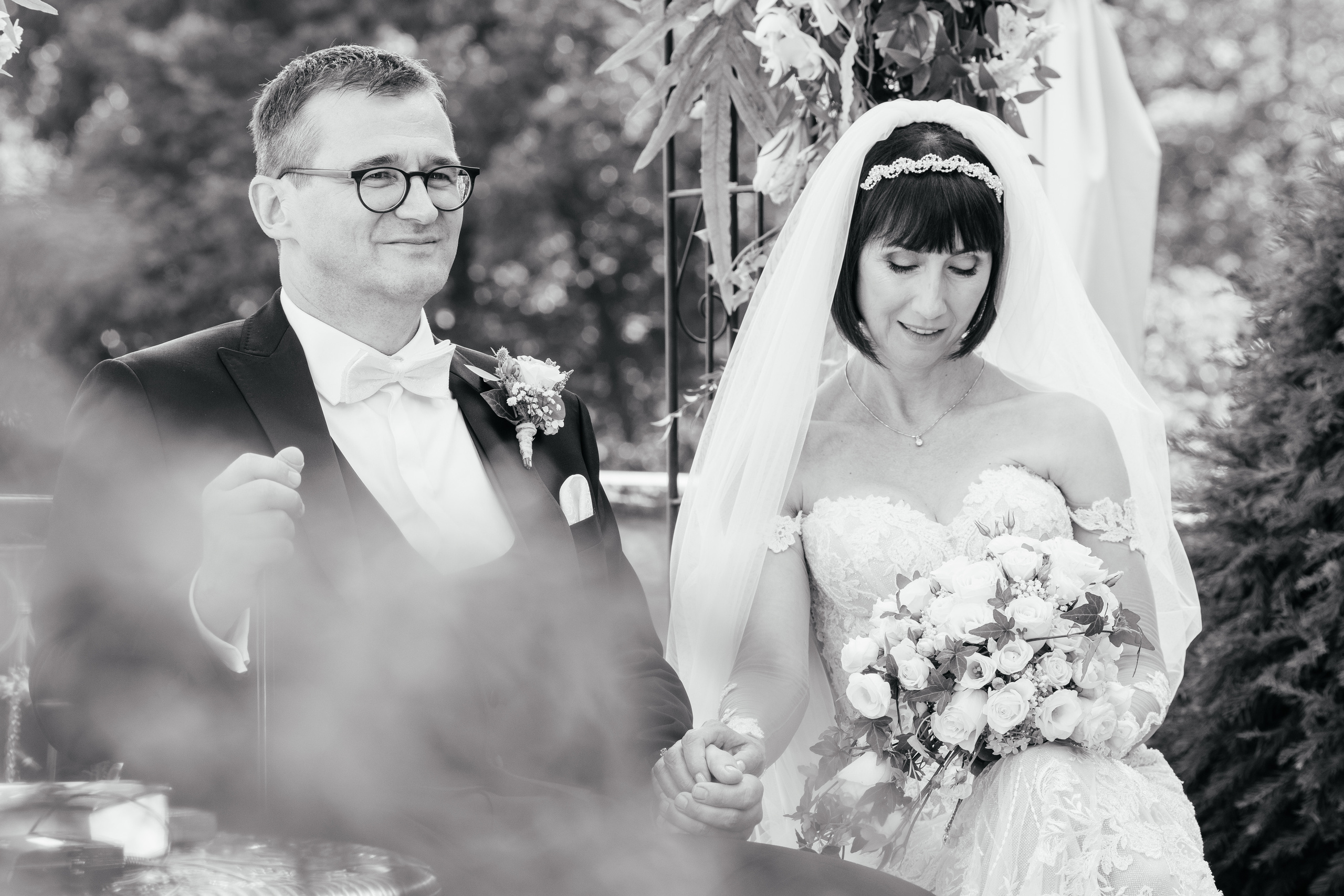 MARCELA & BRUNO Castle Gütsch in Luzern, Switzerland. I am Elena Altendorfer. Wedding photographer in Zurich and Switzerland