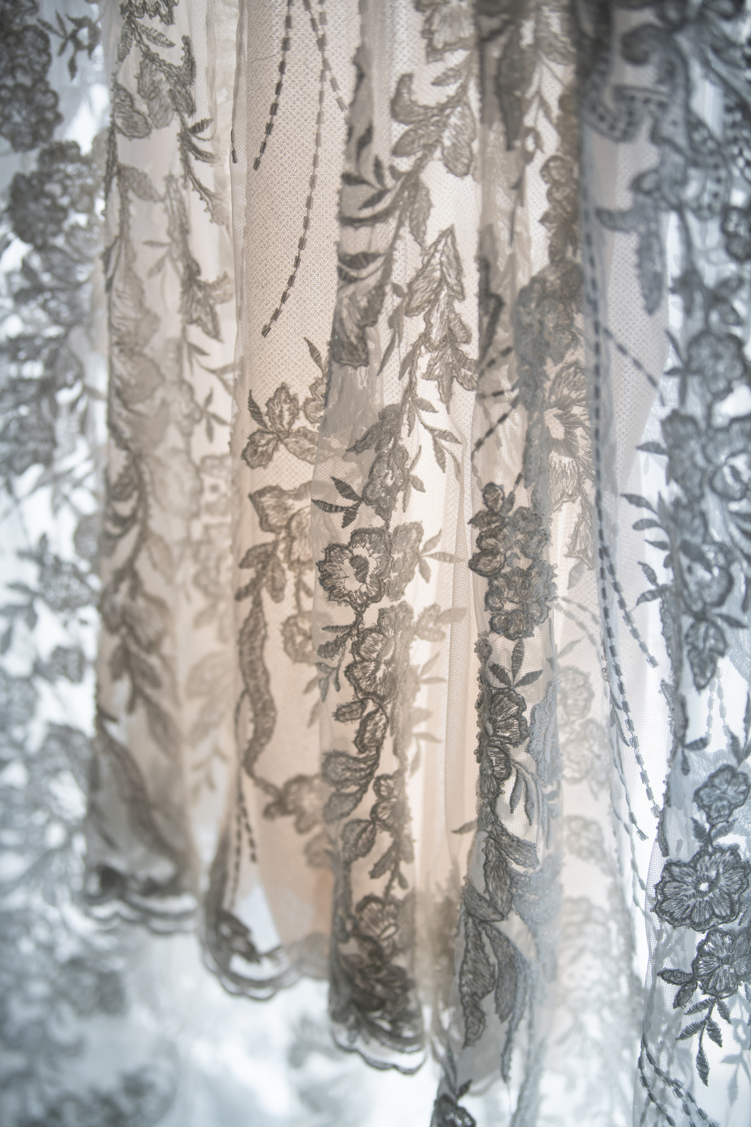 MARCELA & BRUNO Castle Gütsch in Luzern, Switzerland. I am Elena Altendorfer. Wedding photographer in Zurich and Switzerland