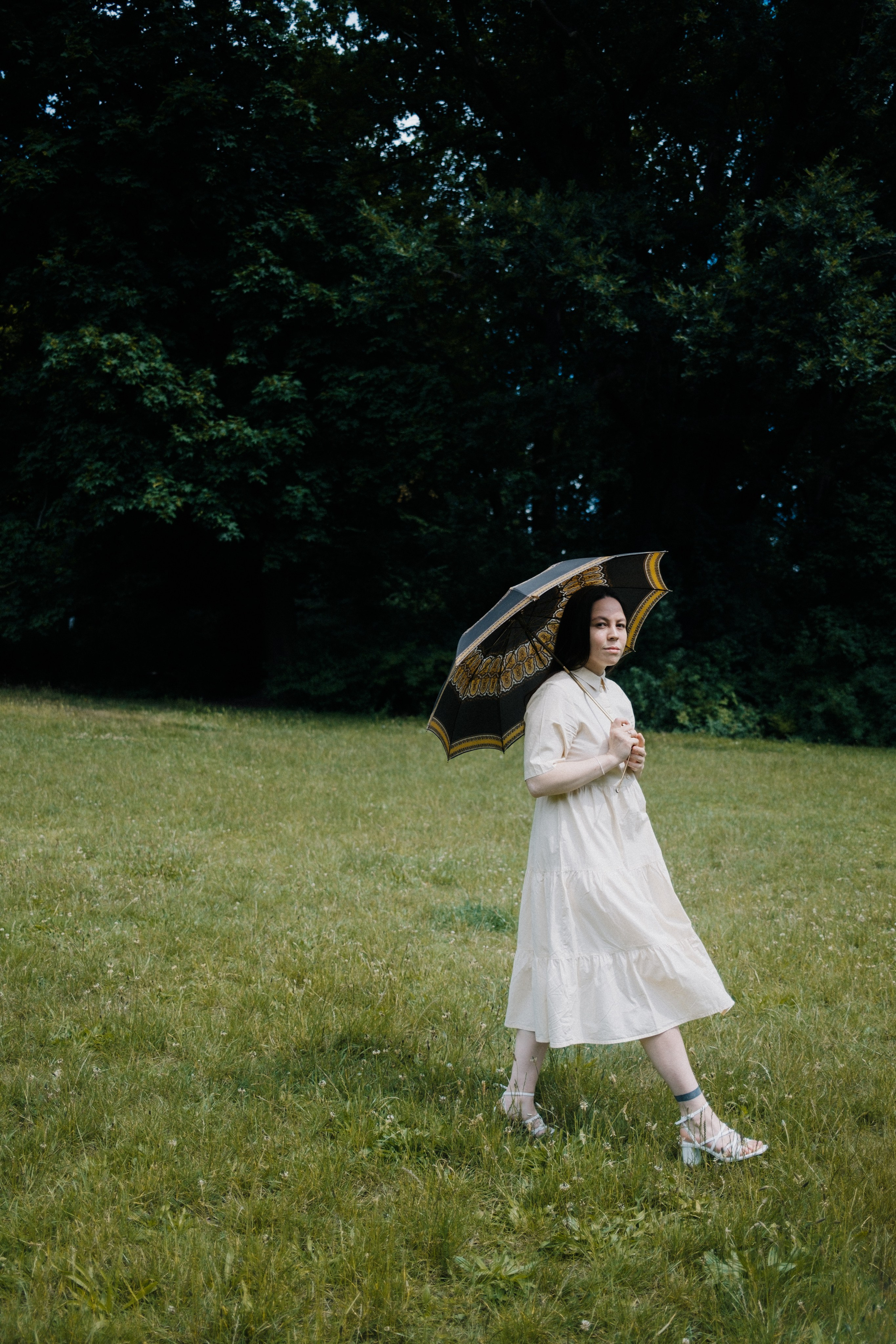 Girls Picnic photoshoot. Professional Photographer in Berlin — Portraits, Love Story, Events, F