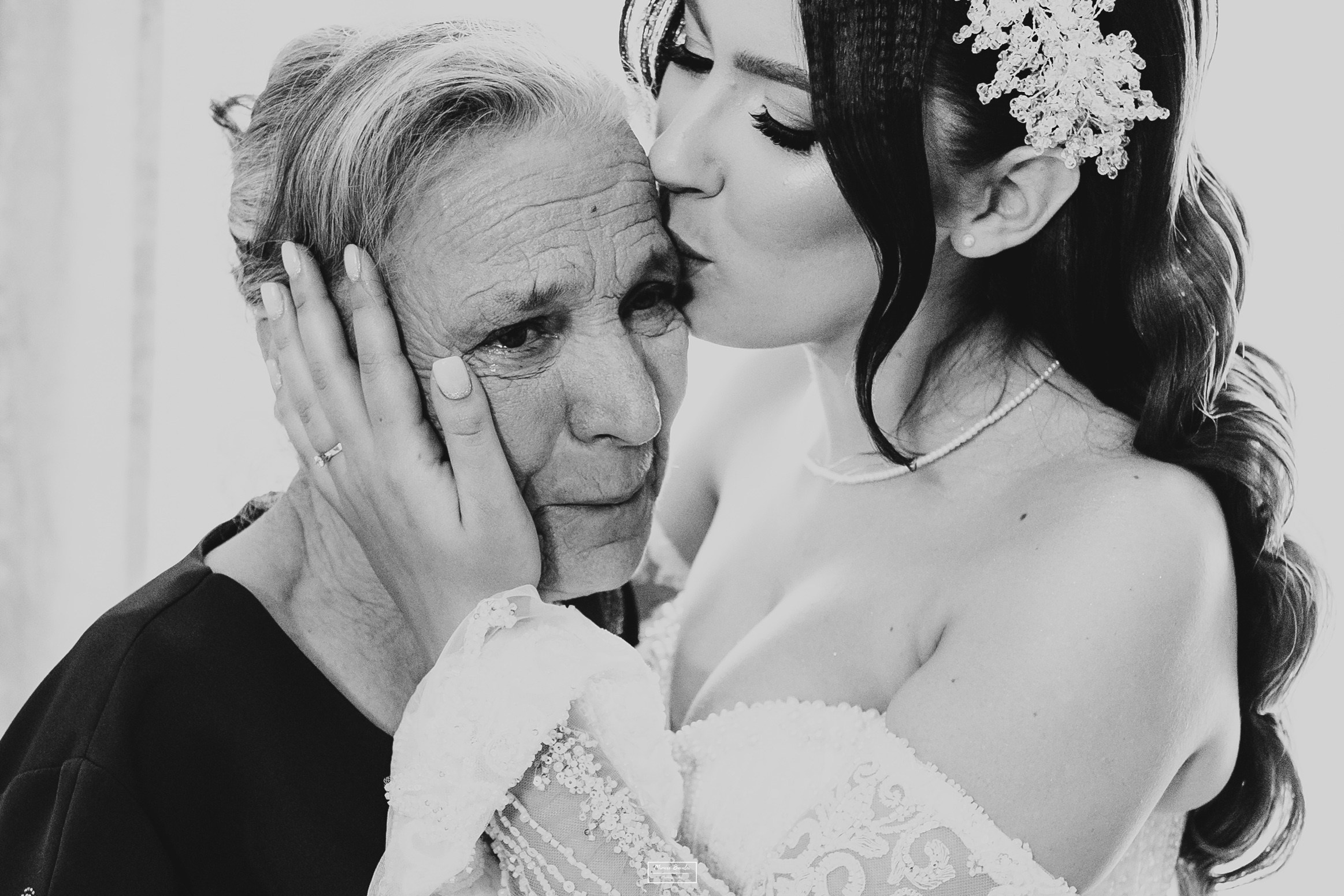 Nuntă Raluca & Ionuț. Photographer Miruna Buculei
