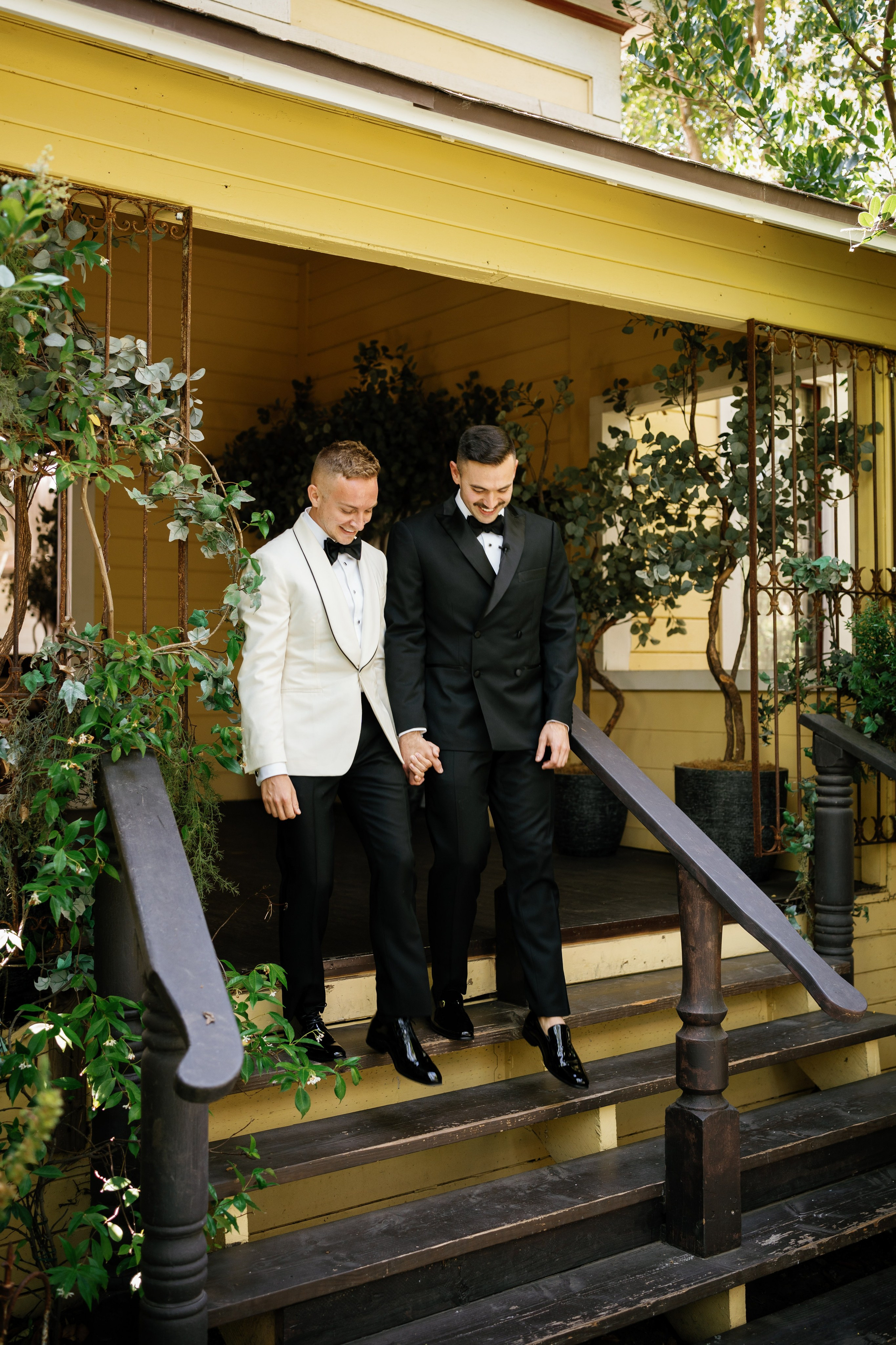 LGBT wedding photographer in California. Wedding Photography & Videography Team in California, Los Angeles, San Francisco, San Diego and Travel
