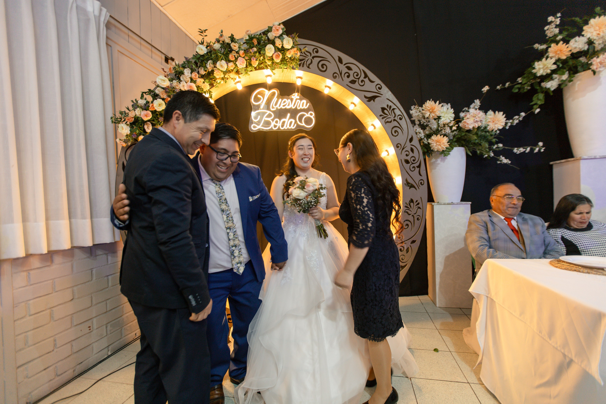 Johana y Edgar. Dinka & Emilio - El arte de preservar lo que no se repite