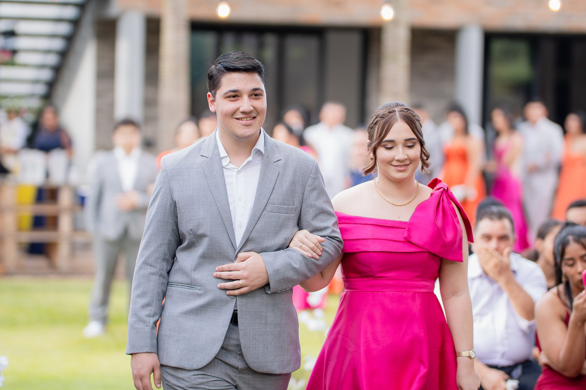 Larissa & Vinicius — Espaço Faveral / Aararaquara. Robson Colaço