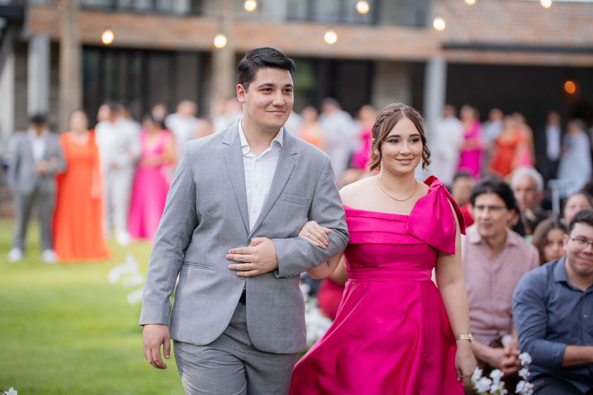 Larissa & Vinicius — Espaço Faveral / Aararaquara. Robson Colaço