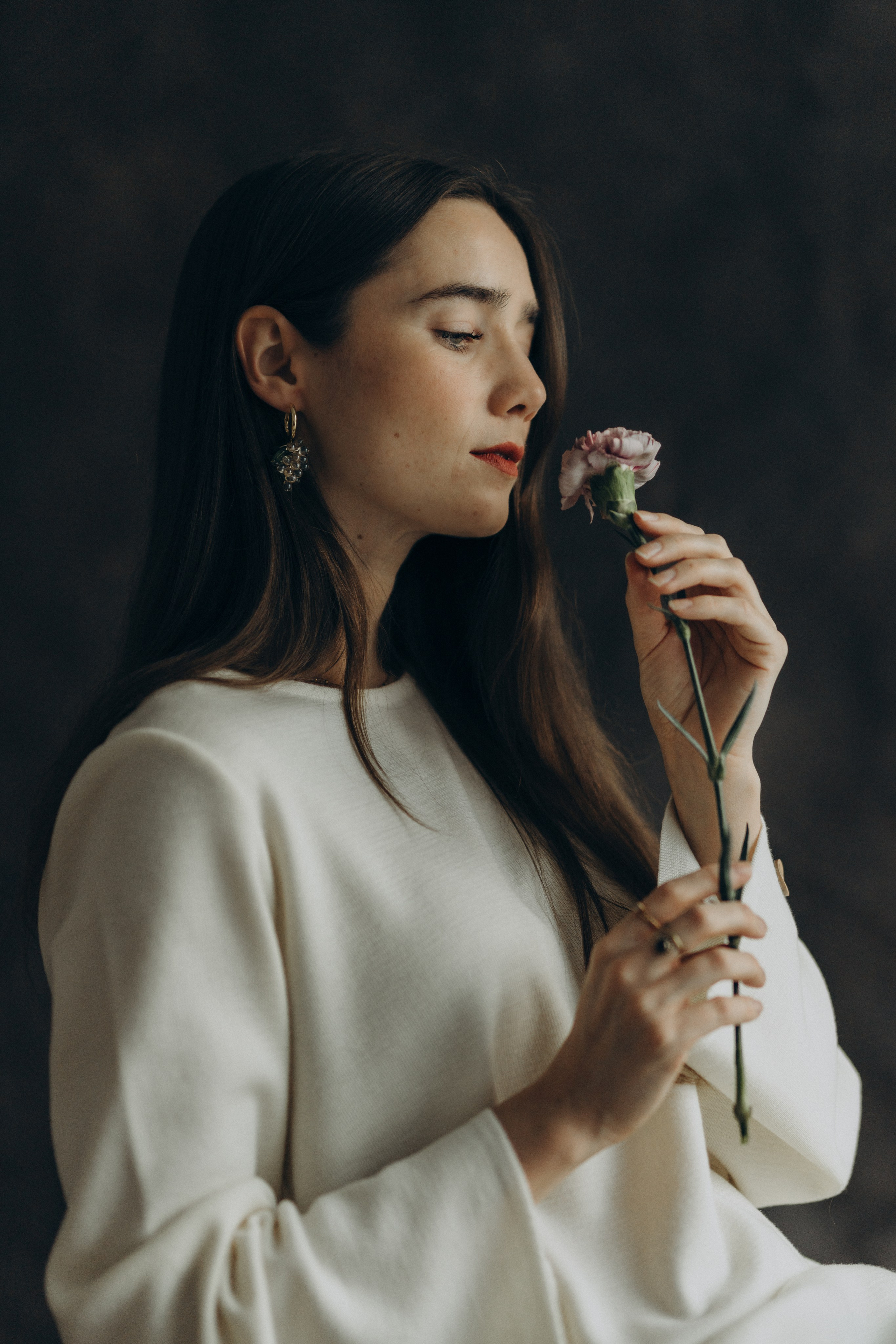 Linnea Leino, actres. Wedding and potrait photographer in Helsinki Vickan O