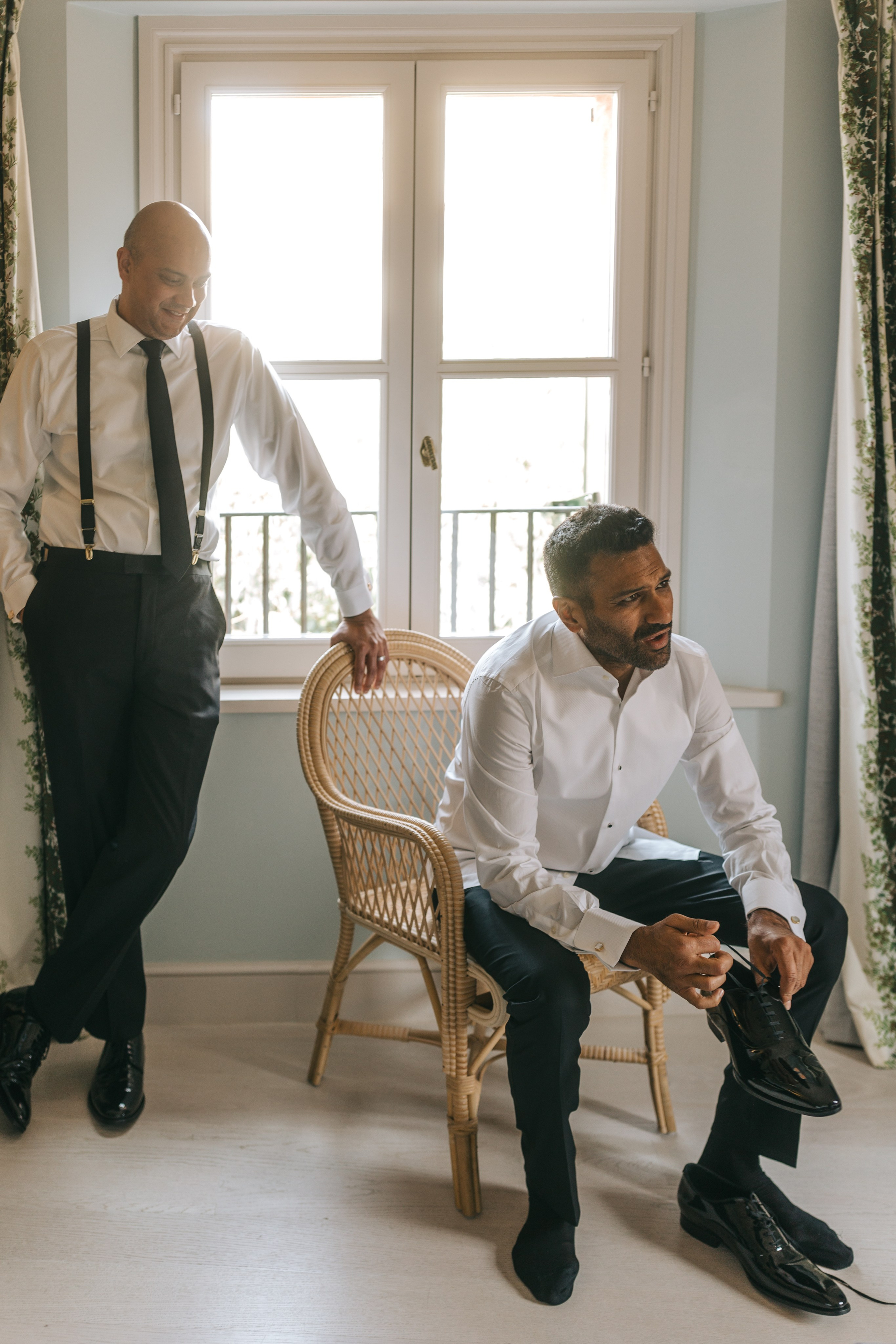 Mallorca venue Son Marroig for this LA Wedding Ceremony. Wedding Celebrant in Mallorca Iban Collin