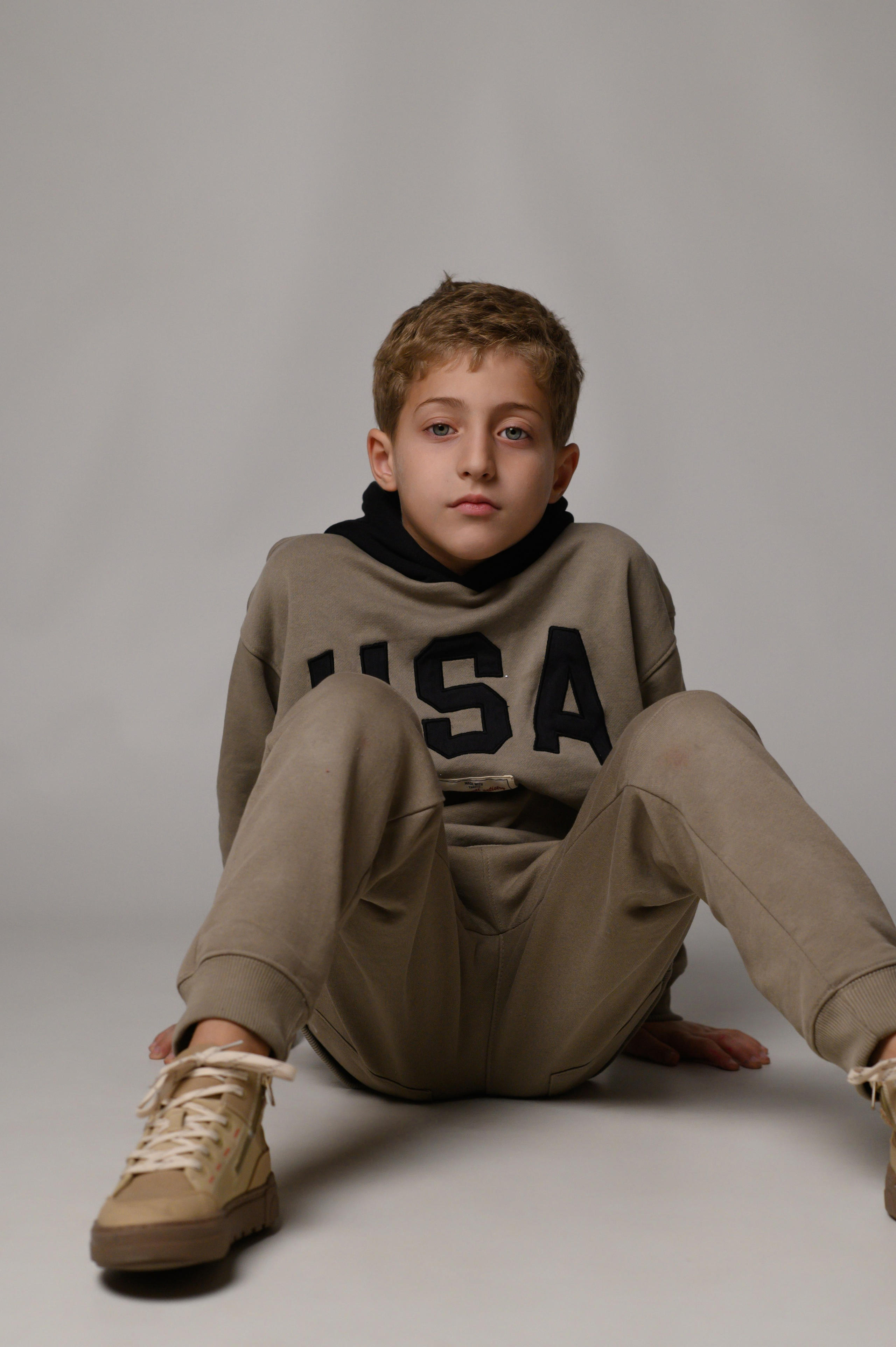 KIDS STUDIO. Семейная, детская, портретная и предметная фотосъемка в Салониках