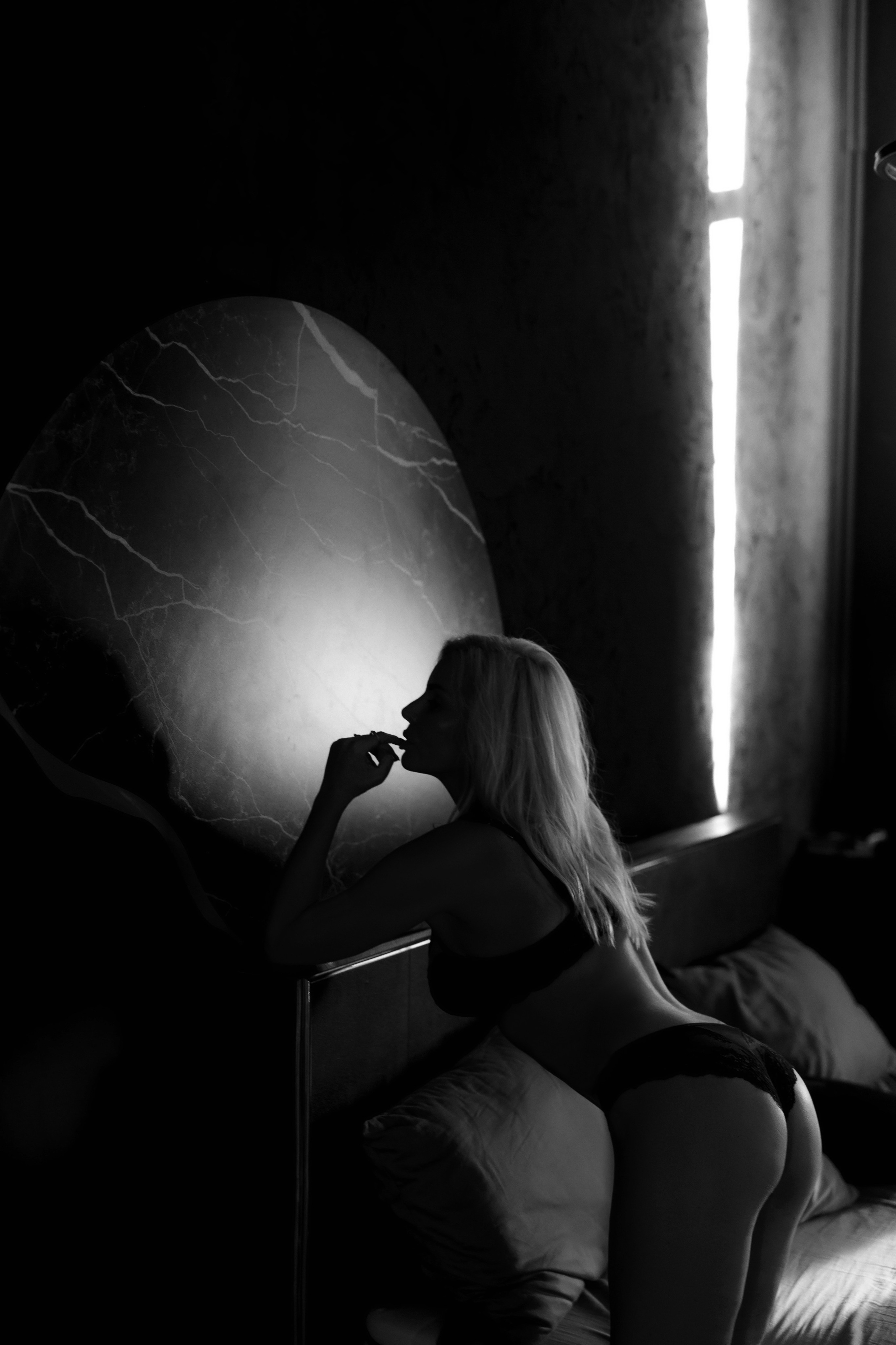 Swetlana. Sensualna w studio. Fotograf w Krakowie i Europie