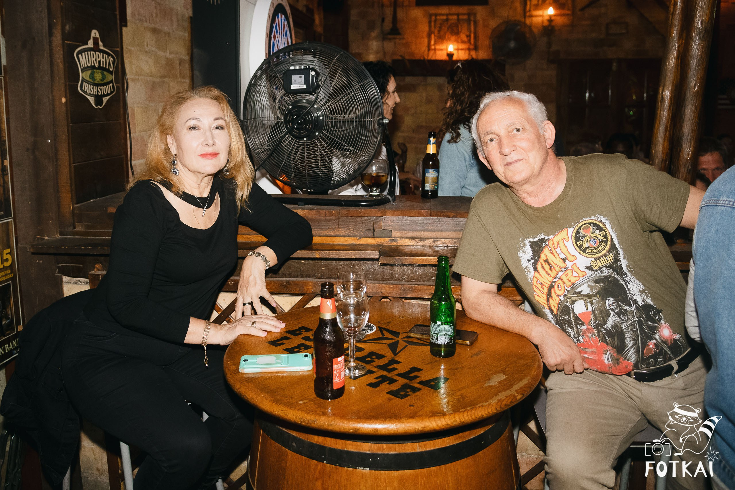 Фоторепортаж JAM Night в El Paso Bar, Torrevieja — живая музыка и атмосфера Коста-Бланки | FOTKAI