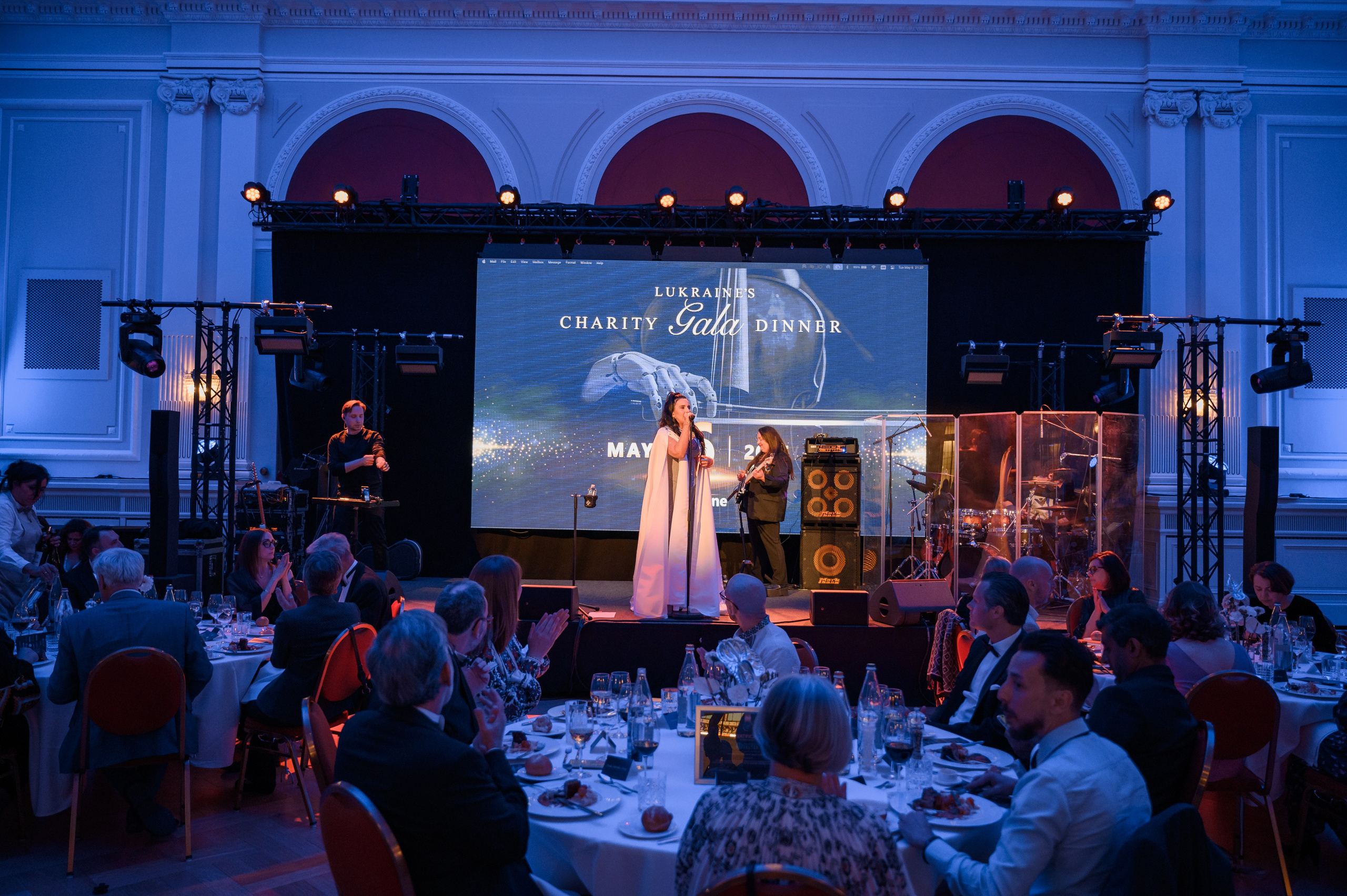 LUkraine Chatity DInner. Photographer in Luxembourg Tanita