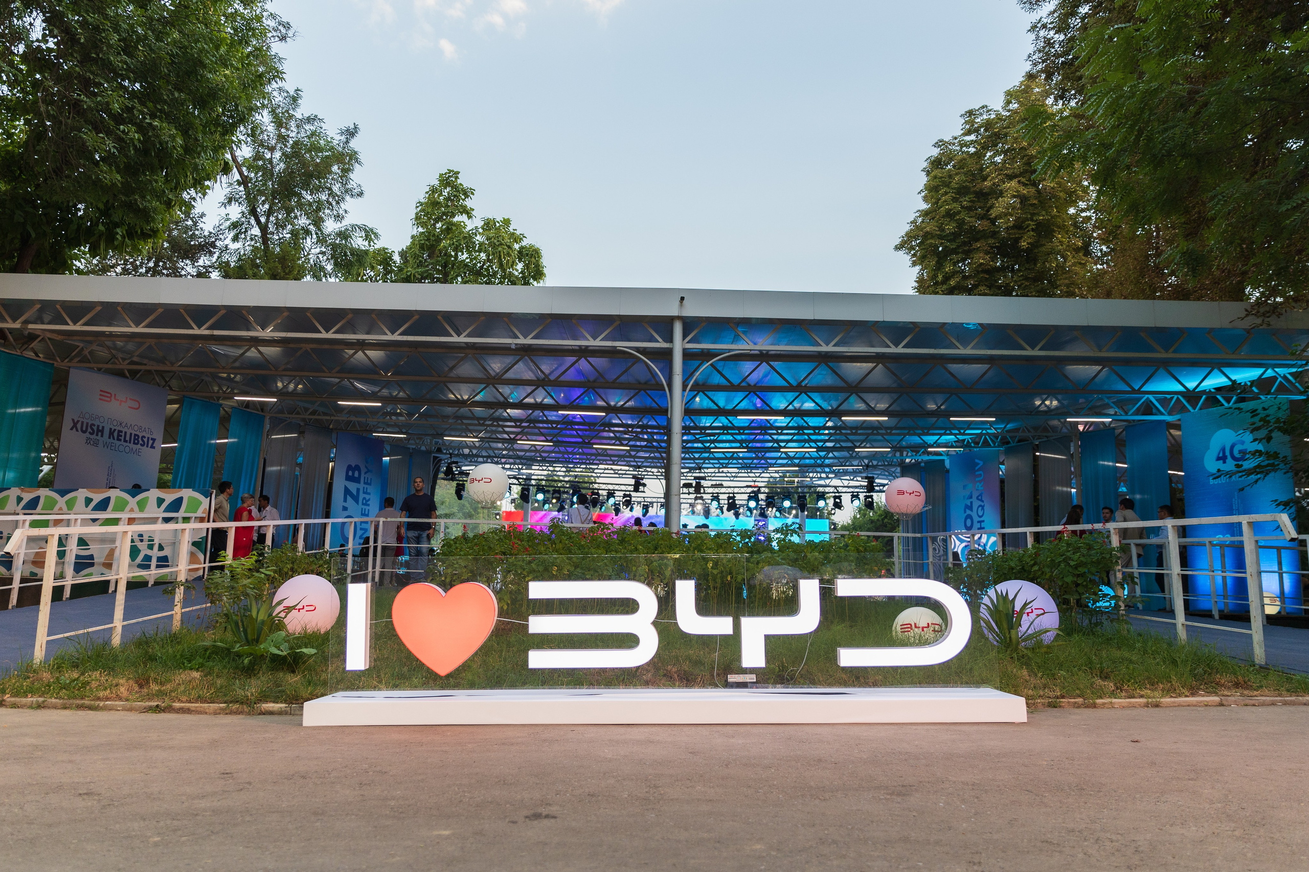 Презентация BYD E2. Профессиональная Фото-Видео Студия Геннадия Нестеренко | Ташкент и Весь Узбекистан