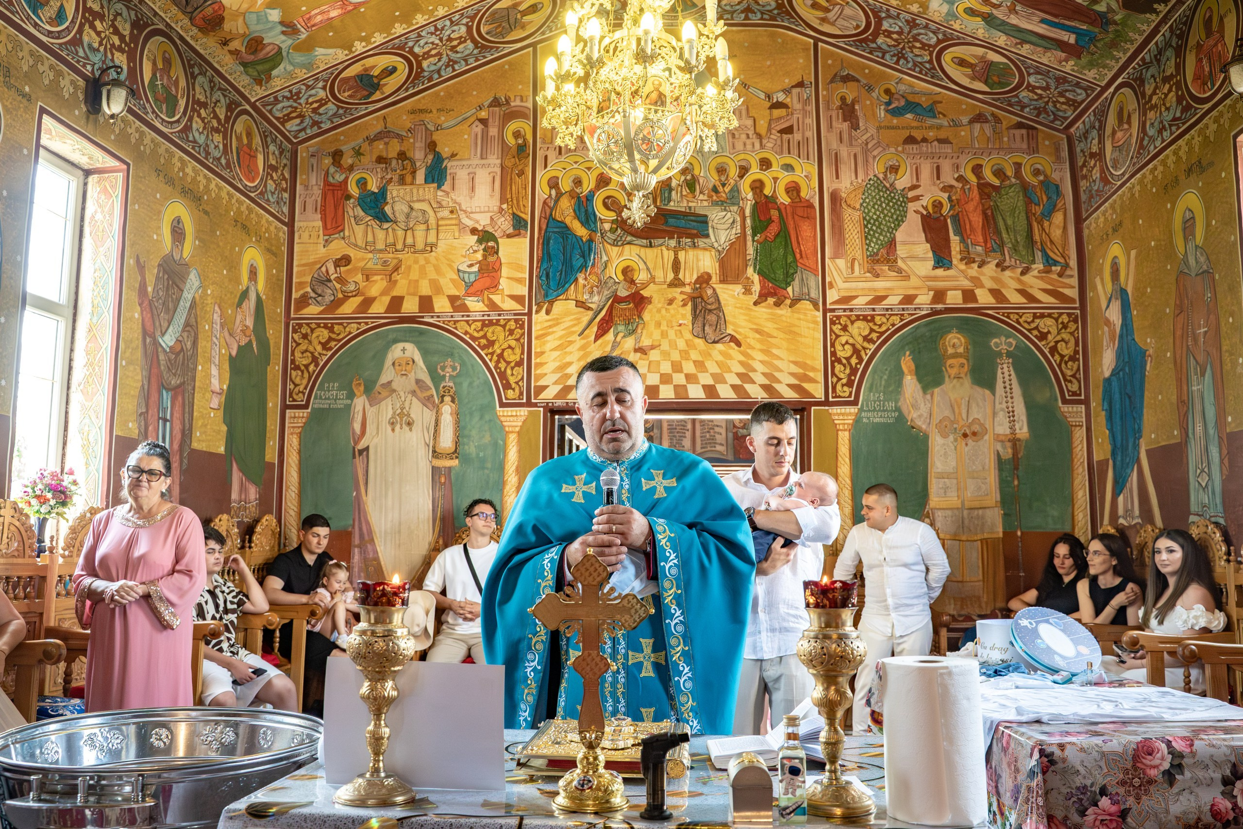 Botez Filip Andrei. Adelinne — fotograf profesionist în Constanța pentru familii, bebeluși și evenimente