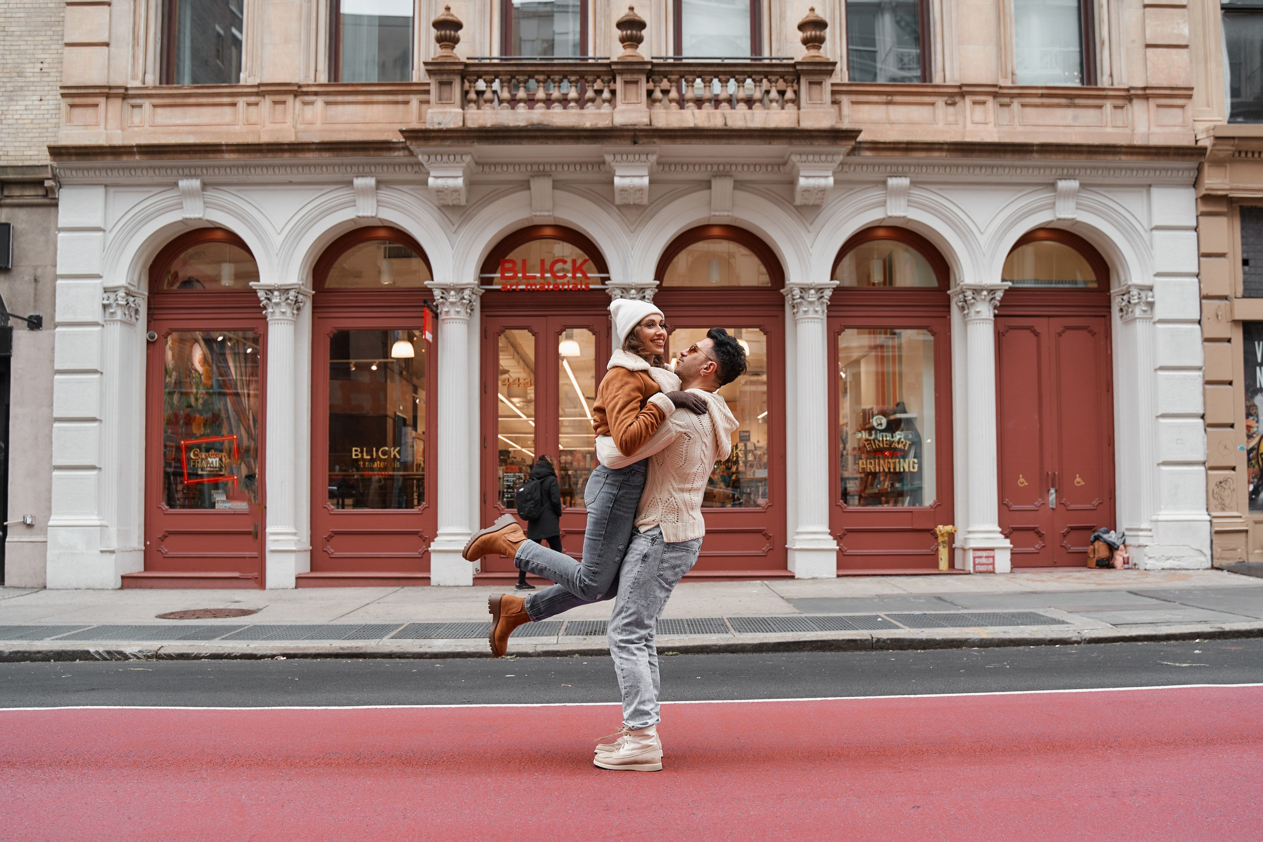 Engagement photo shoot NYC. Professional Wedding and event photographer USA New York