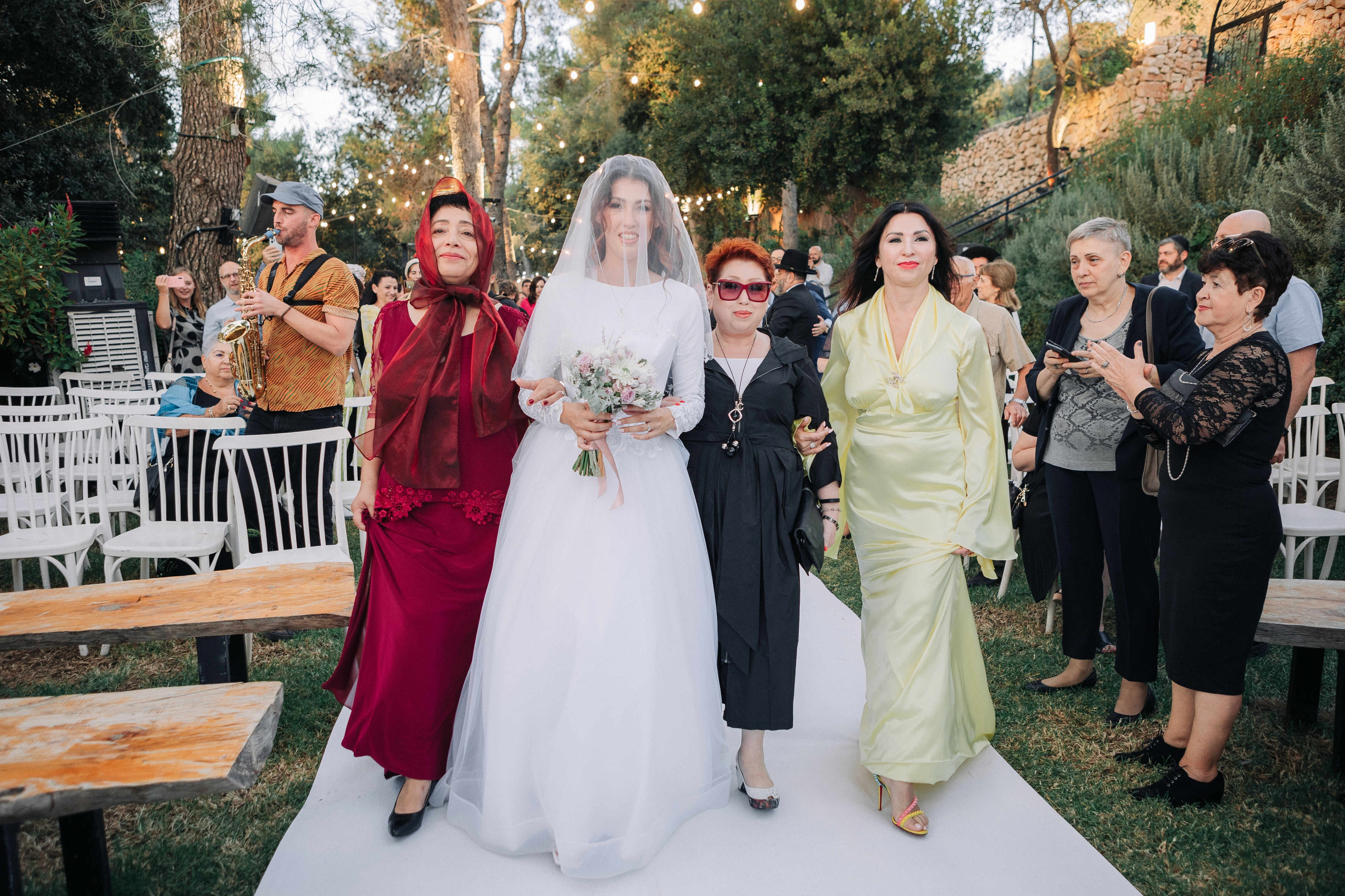 WEDDING OUT OF CITY. PHOTOGRAPHER IN ISRAEL