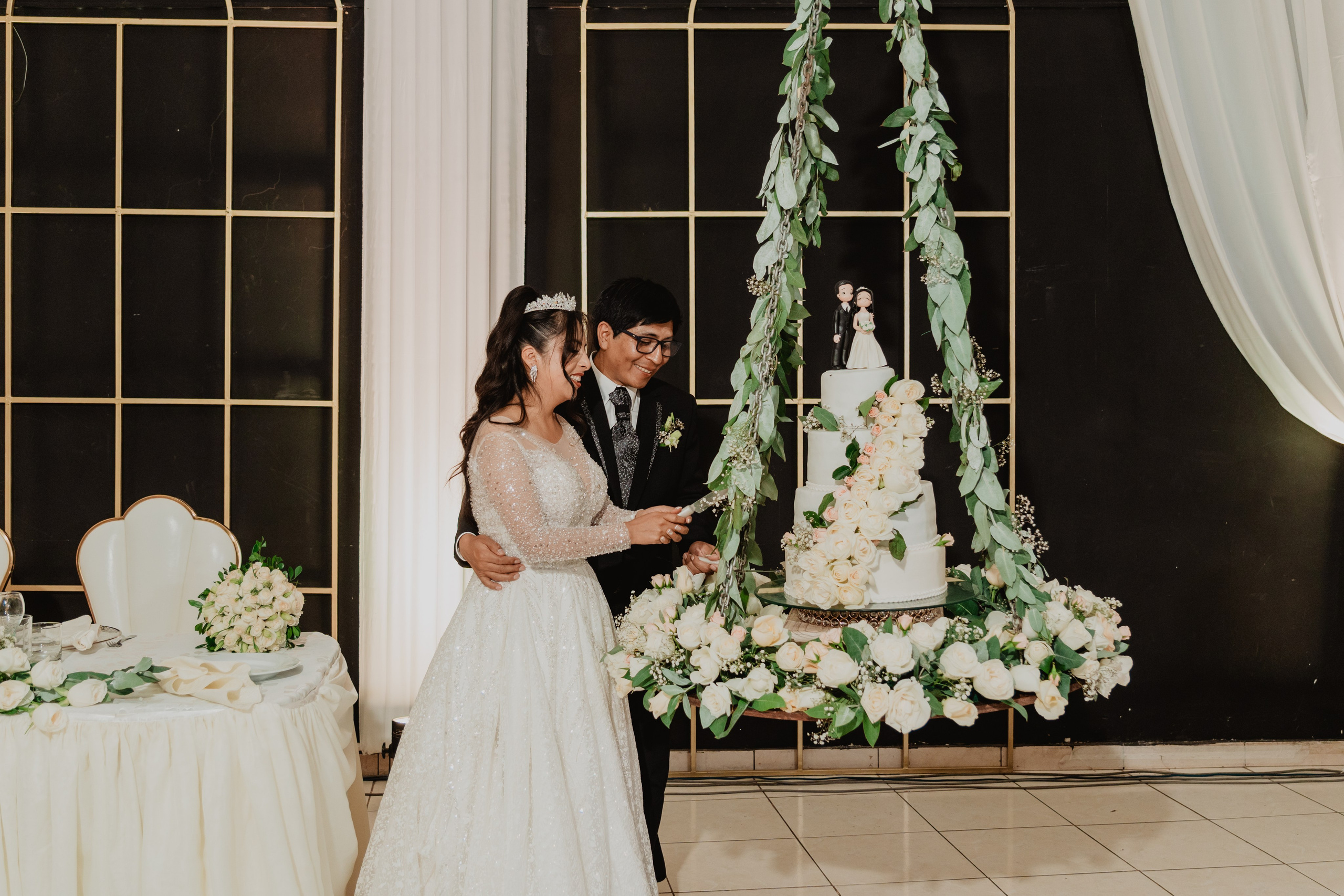 FERNANDO + MARIBEL | BODA RELIGIOSA. Studio KVTA | Fotografía y Video de Bodas en Arequipa