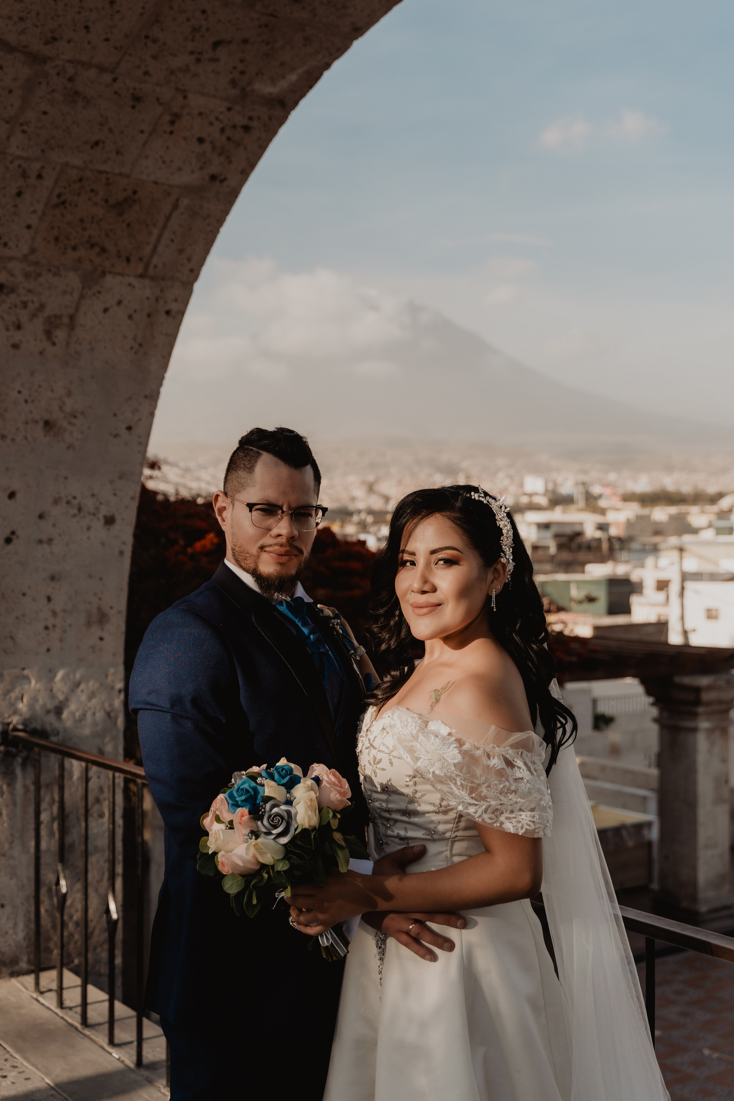 GABRIELA + JORGE | BODA CIVIL RELIGIOSA. Studio KVTA | Fotografía y Video de Bodas en Arequipa