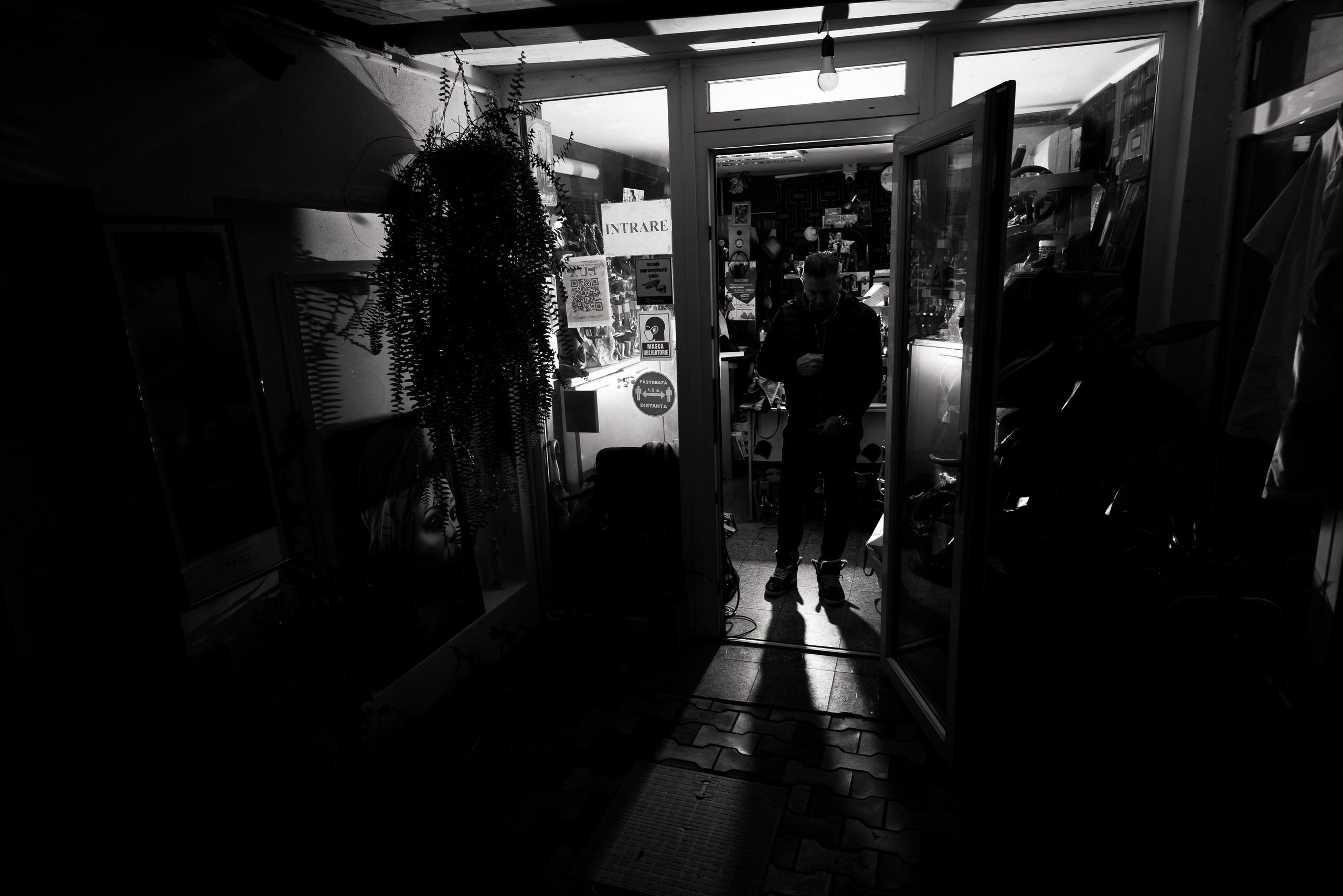 Cizmar. Andrei Samuel – Fotograf București | Evenimente, Studio, Imobiliare, Produs